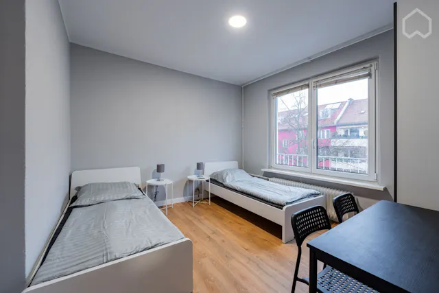 3-Bedroom Apartment in Friedrichshaller Straße, Berlin (1610190) room image 1