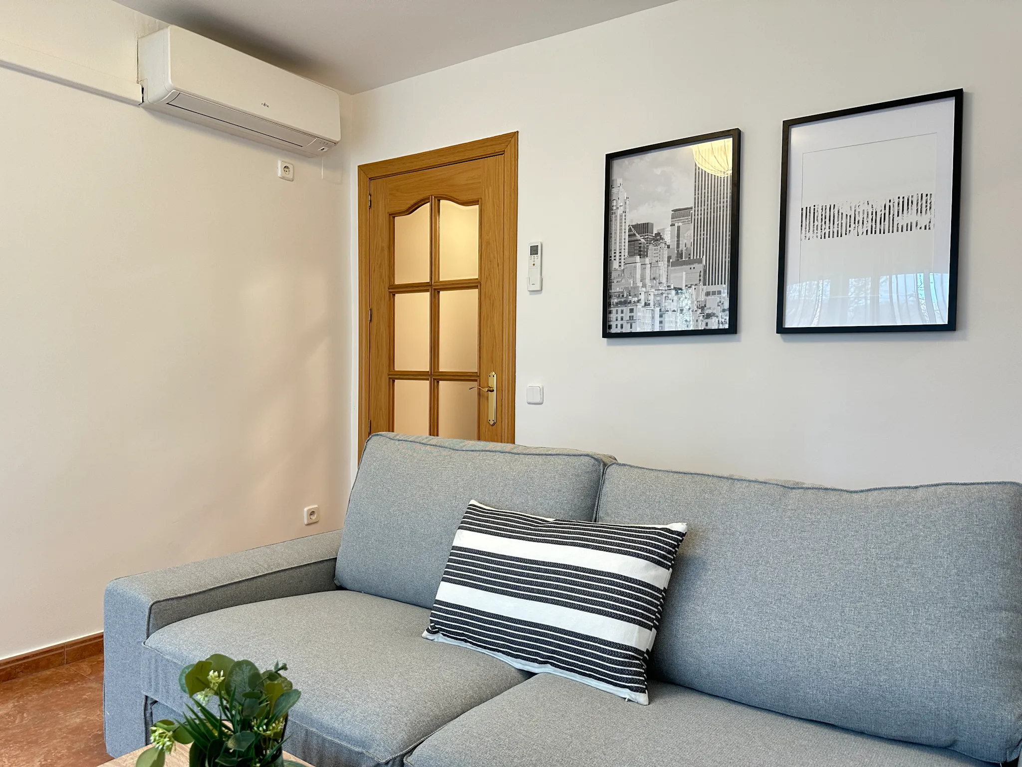 3-Bedroom Apartment in Calle de Carracedo, Madrid (1610453) COMMON_AREA 1