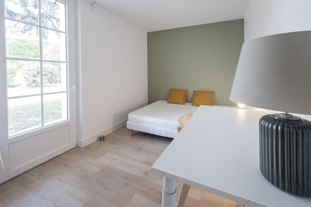 Rue Calixte Camelle, Talence preview