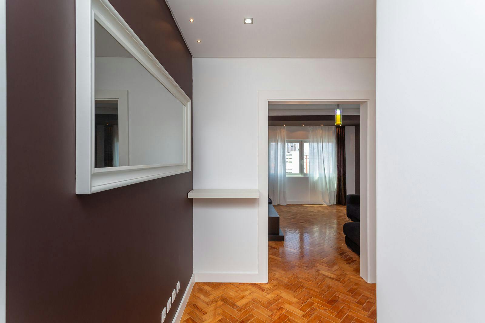 Apartment Lisbon, 1 bed — photo 4