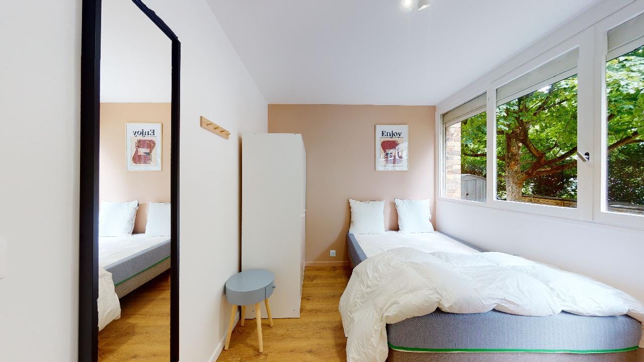 Apartment Montreuil, 1 bed, 10m² — photo 17