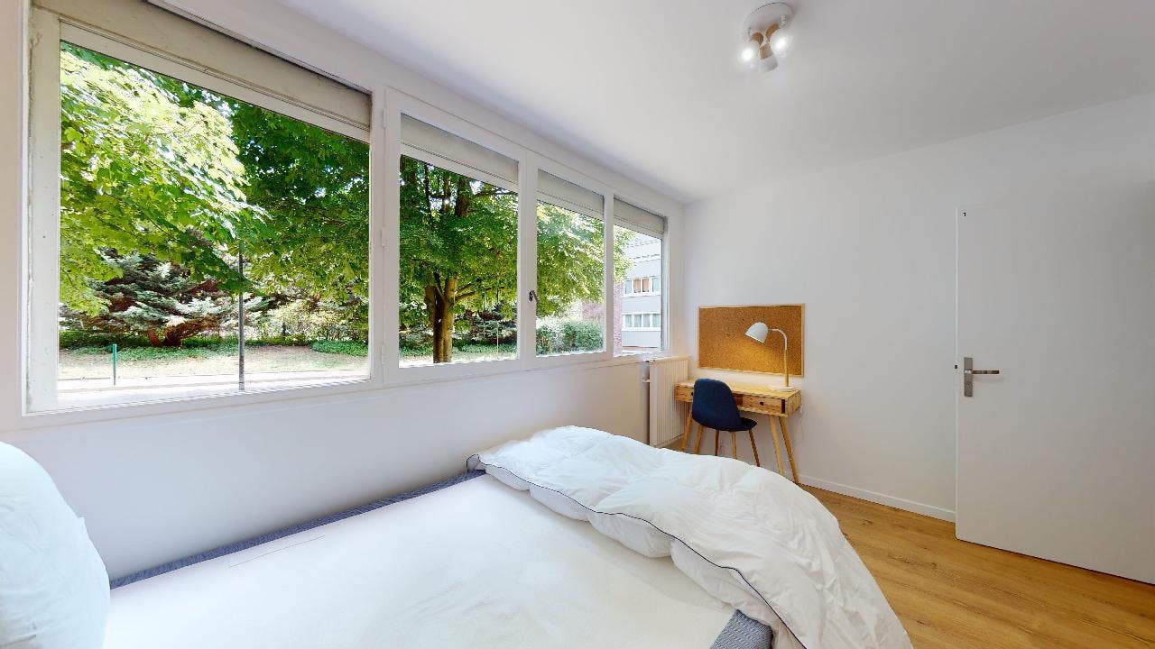 Apartment Montreuil, 1 bed, 10m² — photo 19