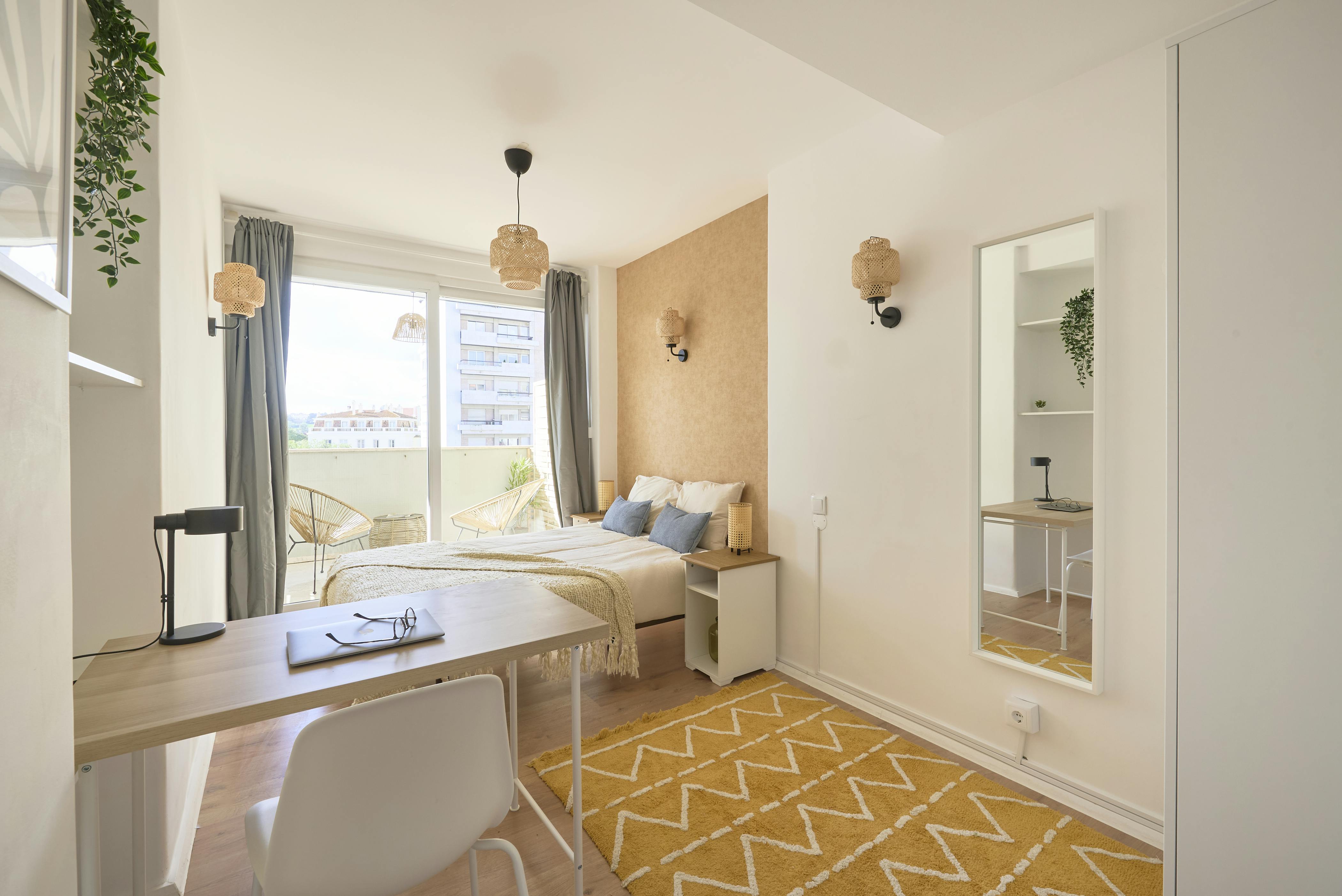 Avenida Infante Santo, Lisbon preview