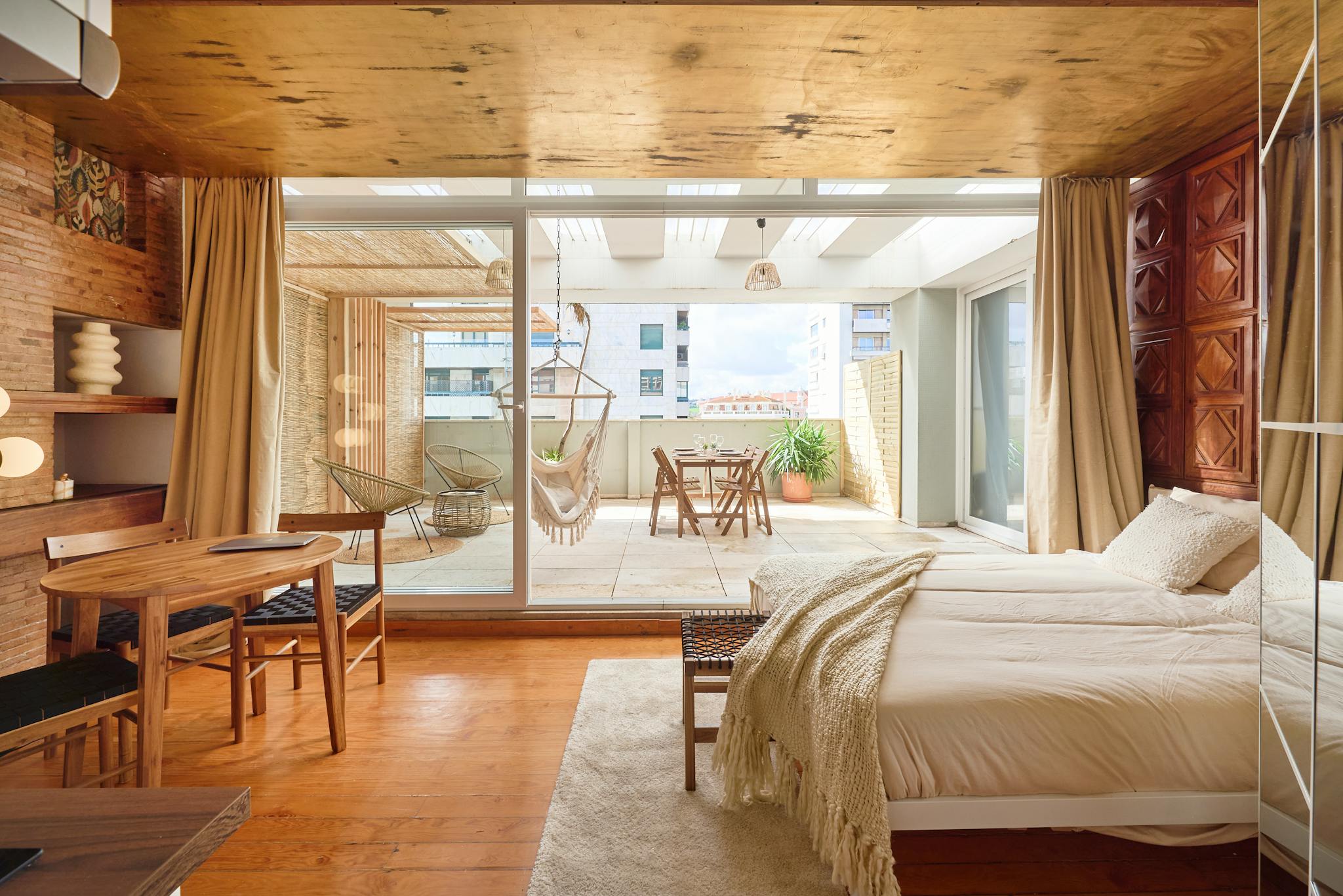 Avenida Infante Santo, Lisbon preview