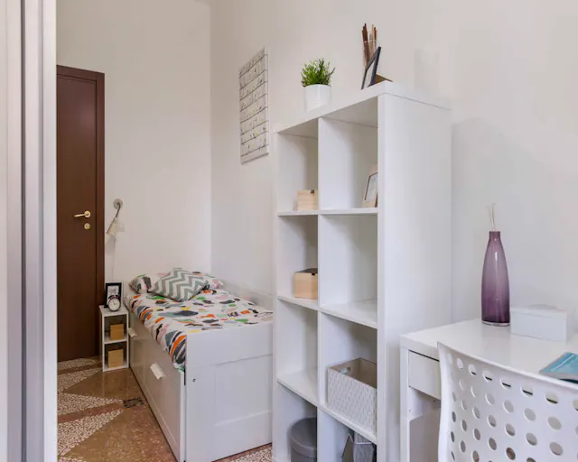 Private room in Viale Giovanni Vicini, Bologna (1611629) room image 1