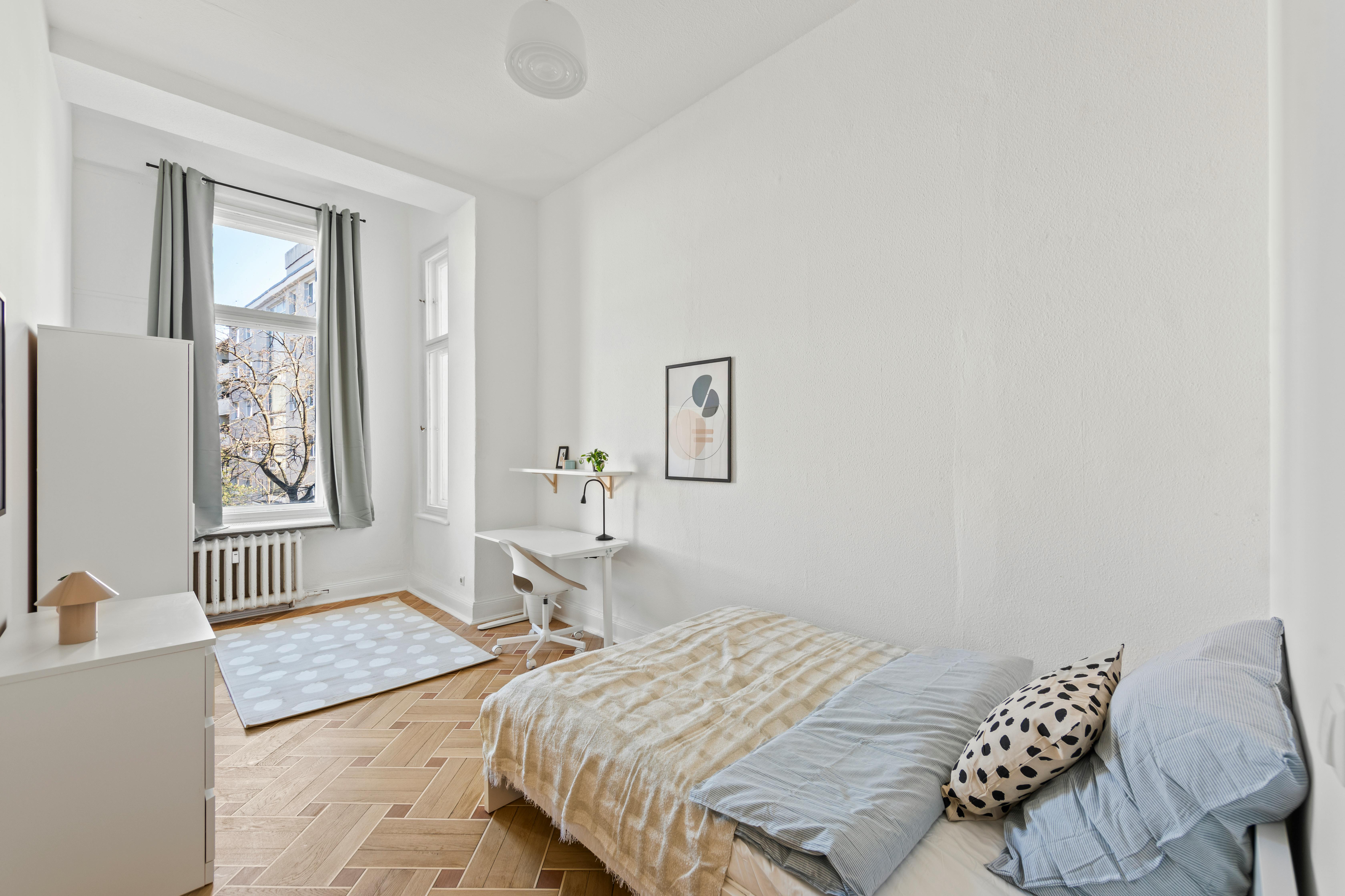 Münchener Straße, Berlin preview