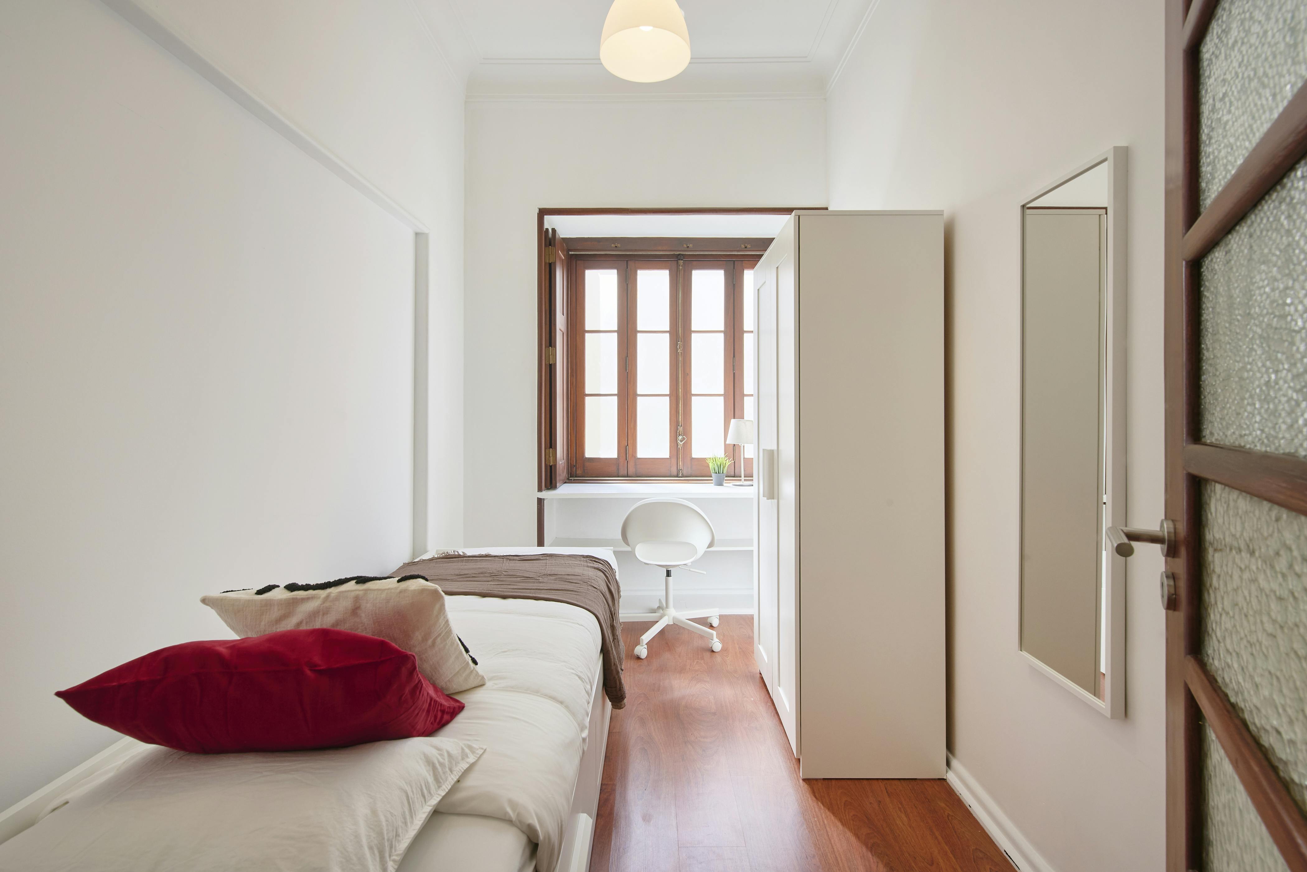 Rua de Buenos Aires, Lisbon preview