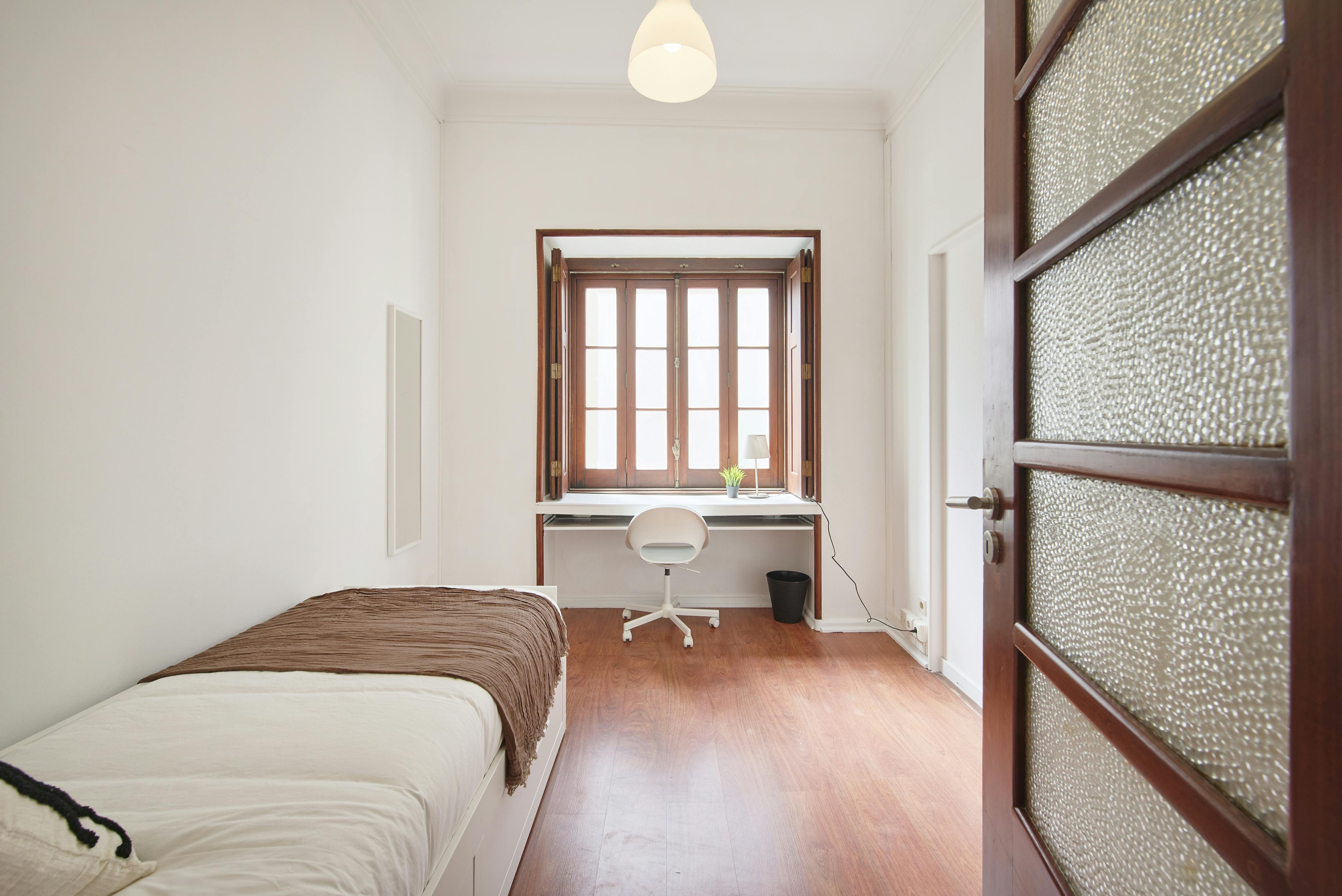 Rua de Buenos Aires, Lisbon preview