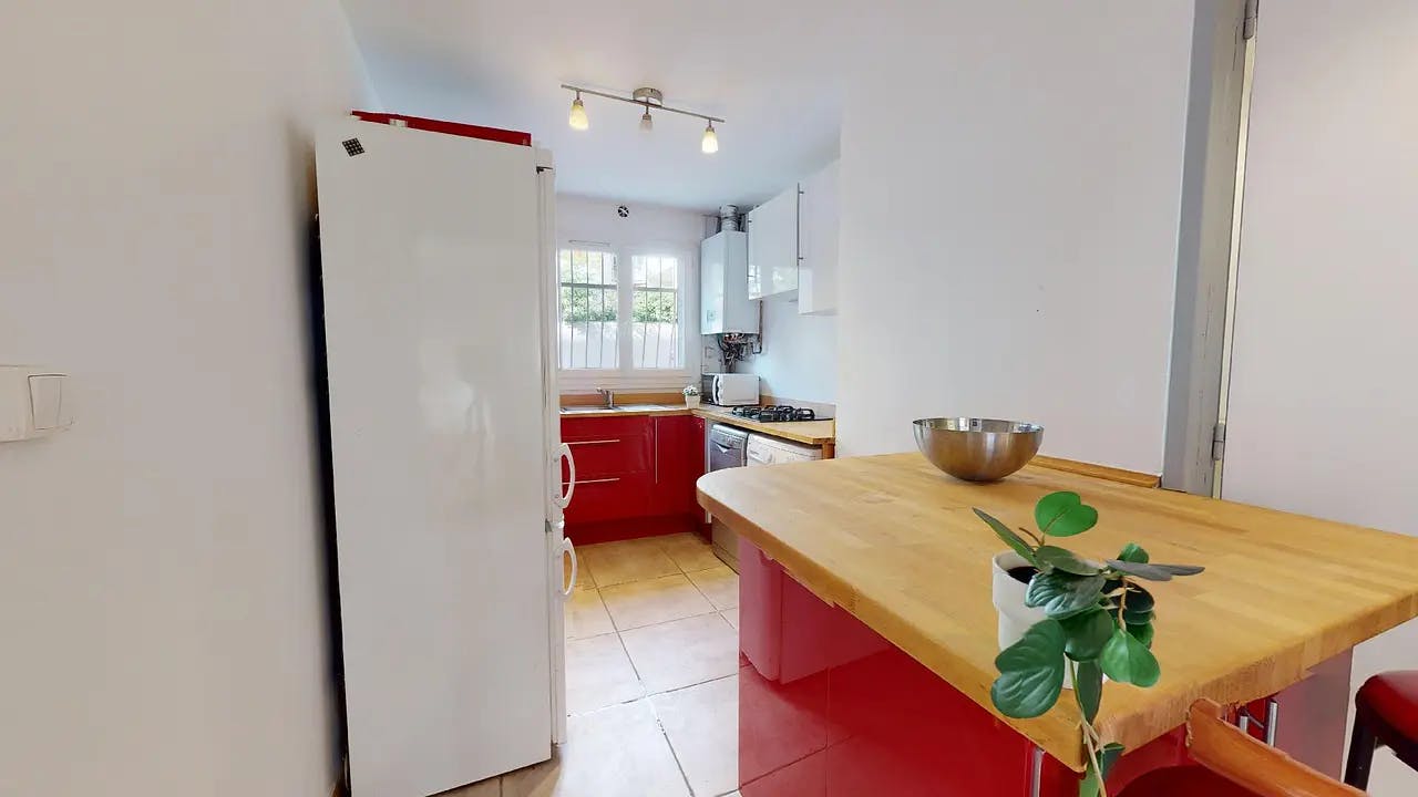 Apartment Lyon, 1 bed, 9m² — photo 17