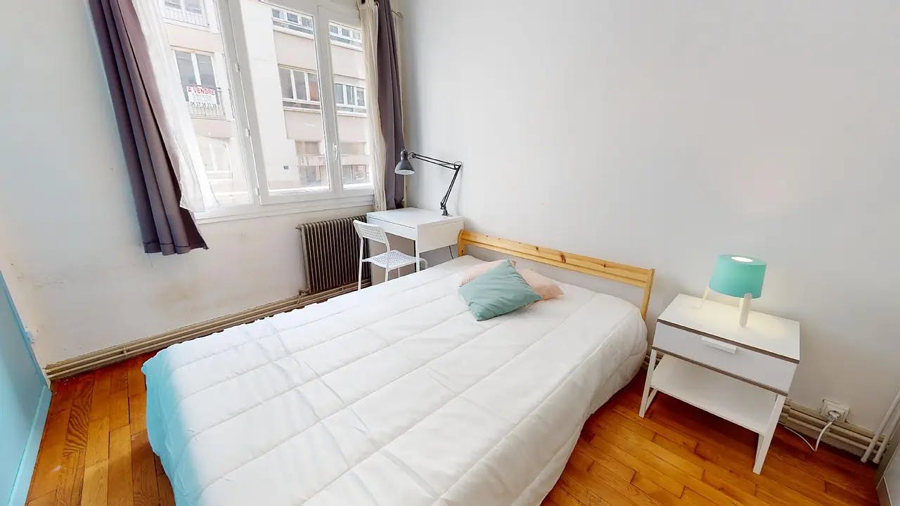 Apartment Lyon, 1 bed, 9m² — photo 13