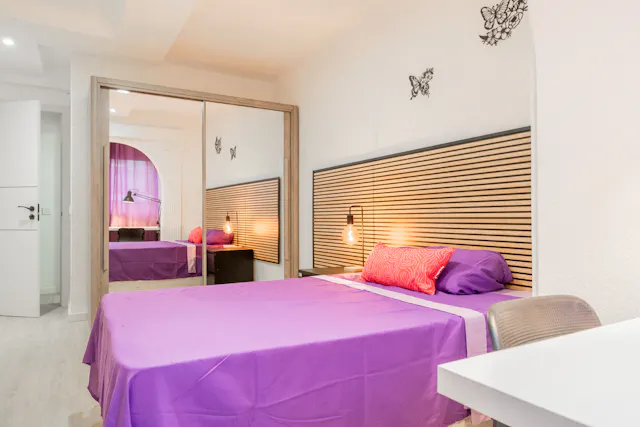 Private room in Calle del Espinar, Madrid (1612210) room image 1