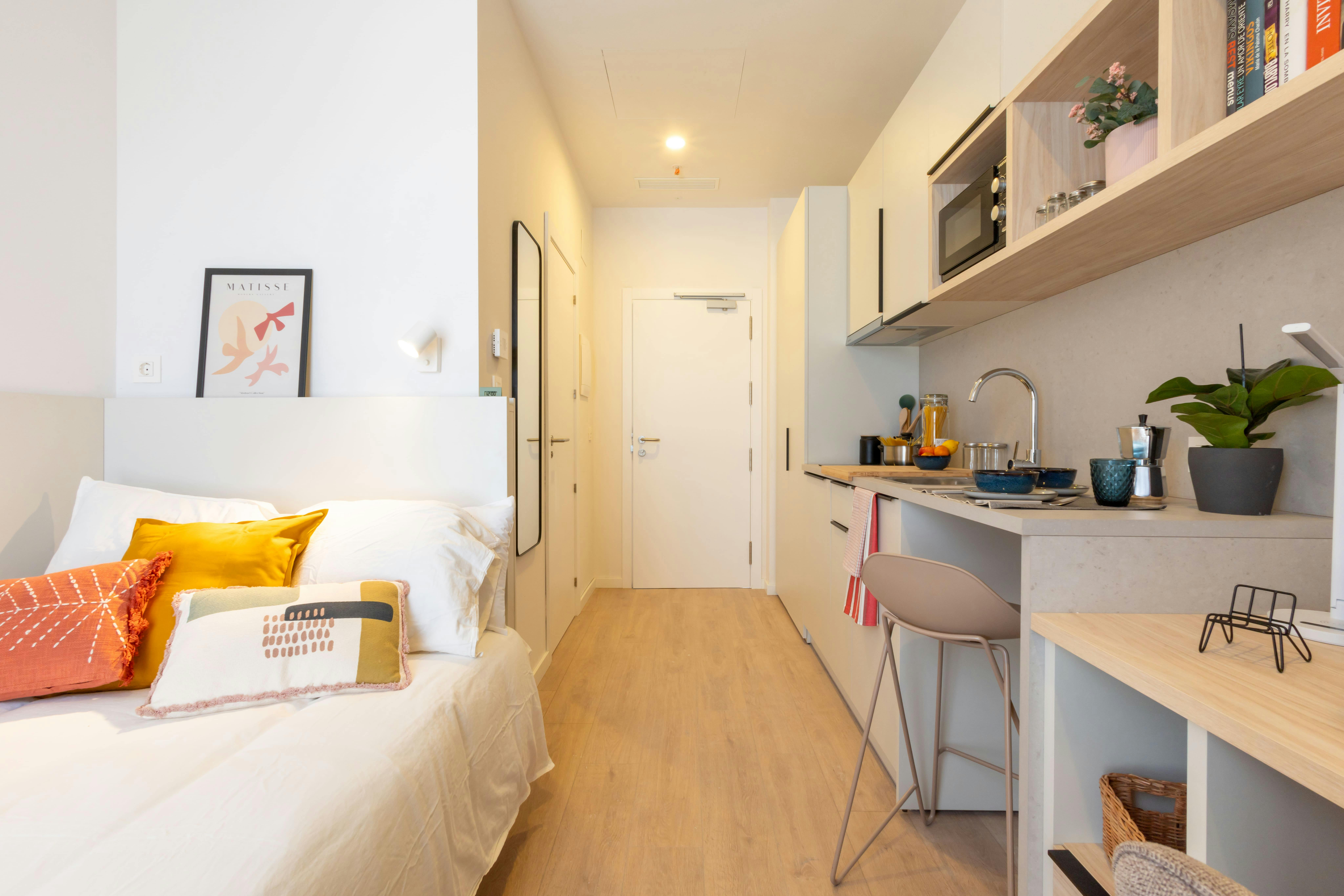 Studio for rent for €858 per month in Sevilla, Calle Juan Bautista Muñoz