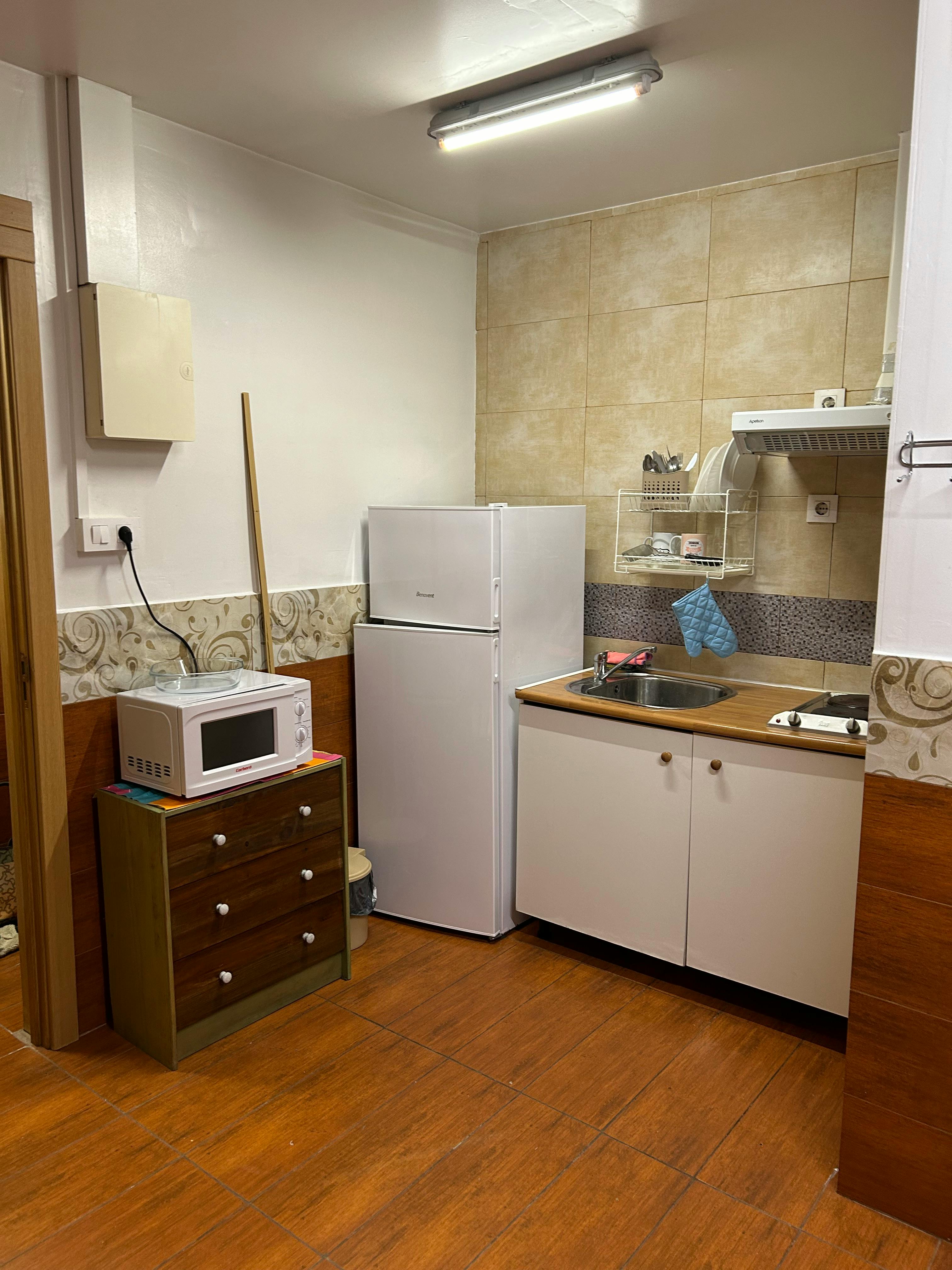 Apartment L'hospitalet De Llobregat — photo 25