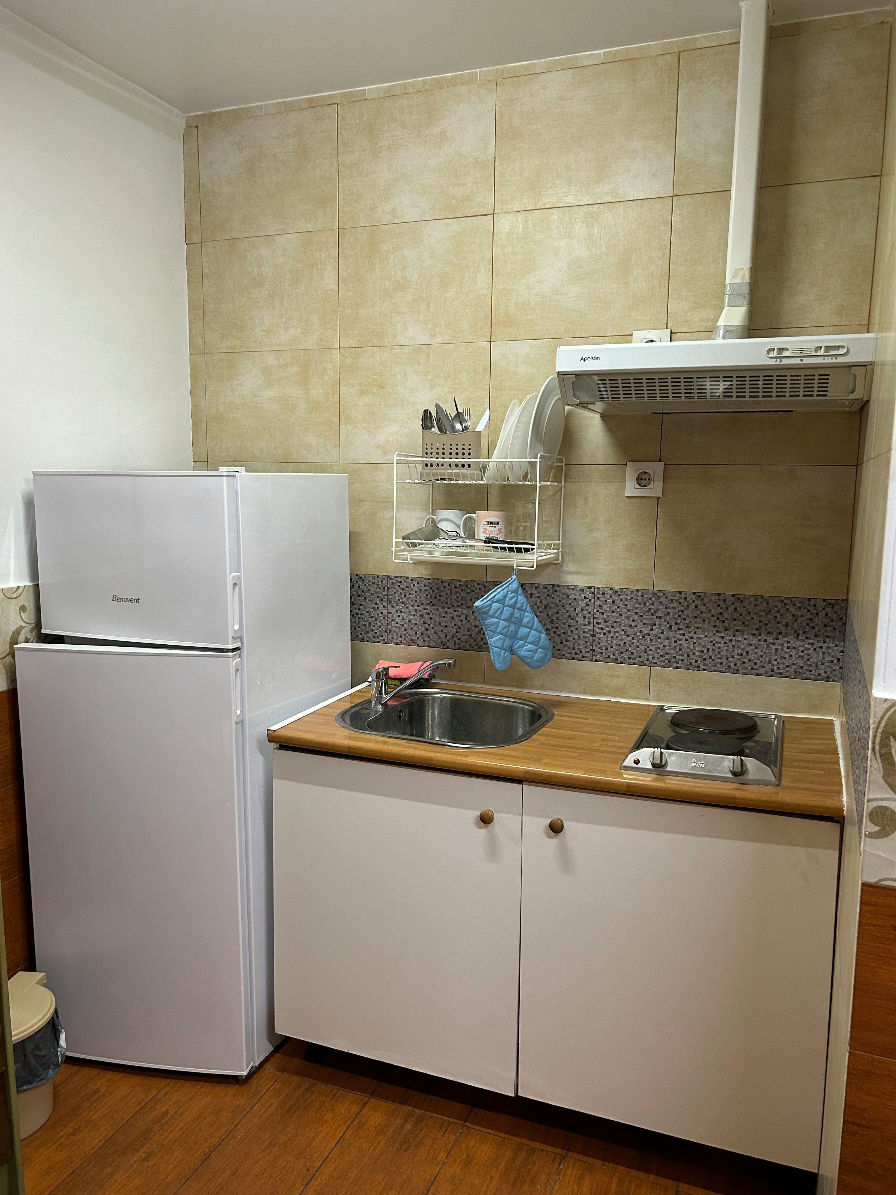 Apartment L'hospitalet De Llobregat — photo 29