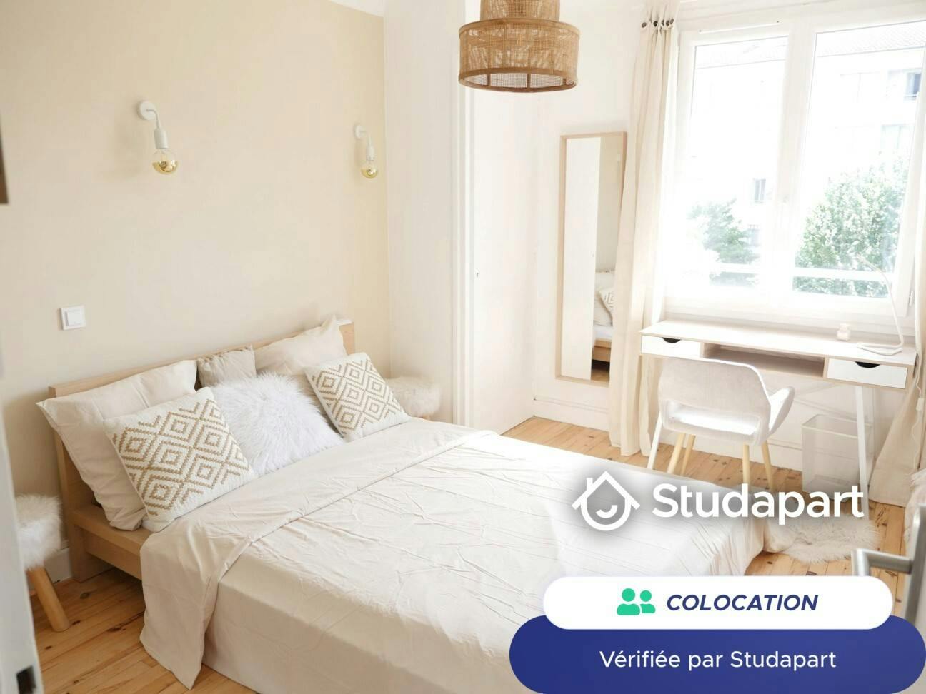 Private room for rent on Rue des Roses, Lyon - Vue 5