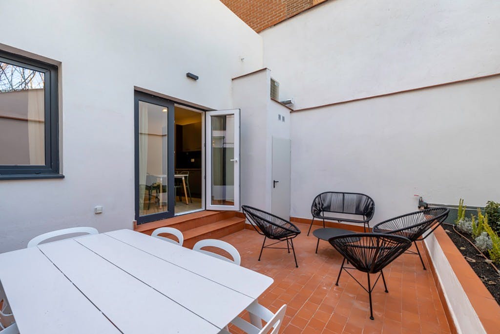 Calle Pinos Alta, Madrid Madrid