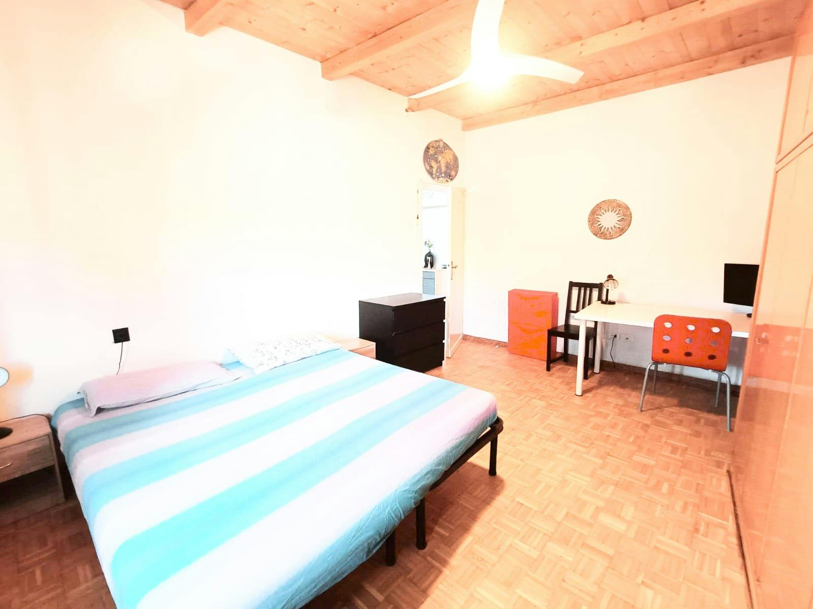Private room for rent for €749 per month in Florence, Via Frà Jacopo Passavanti