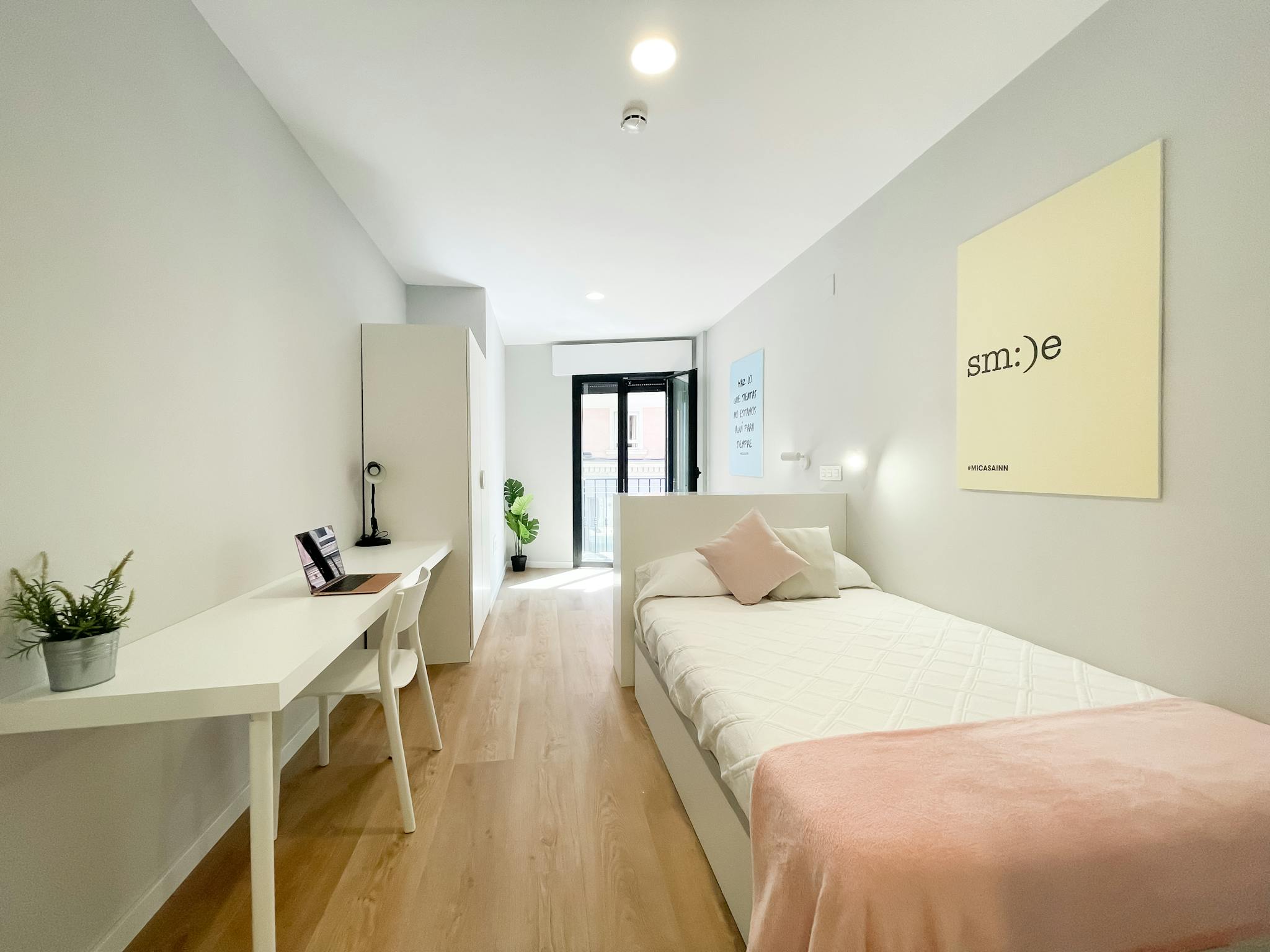 Calle de Toledo, Madrid preview