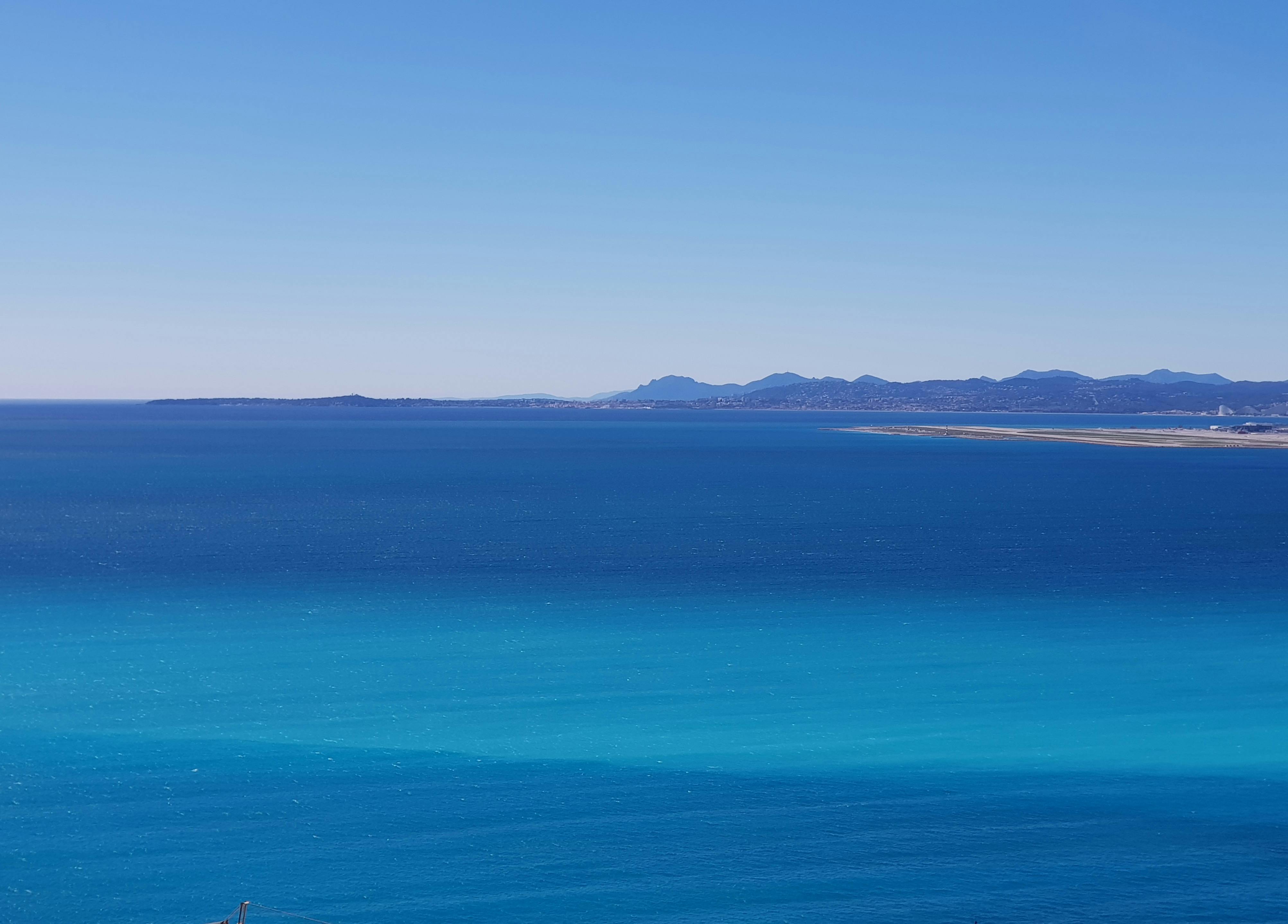 Apartment for rent for €6,000 per month in Nice, Boulevard du Mont-Boron