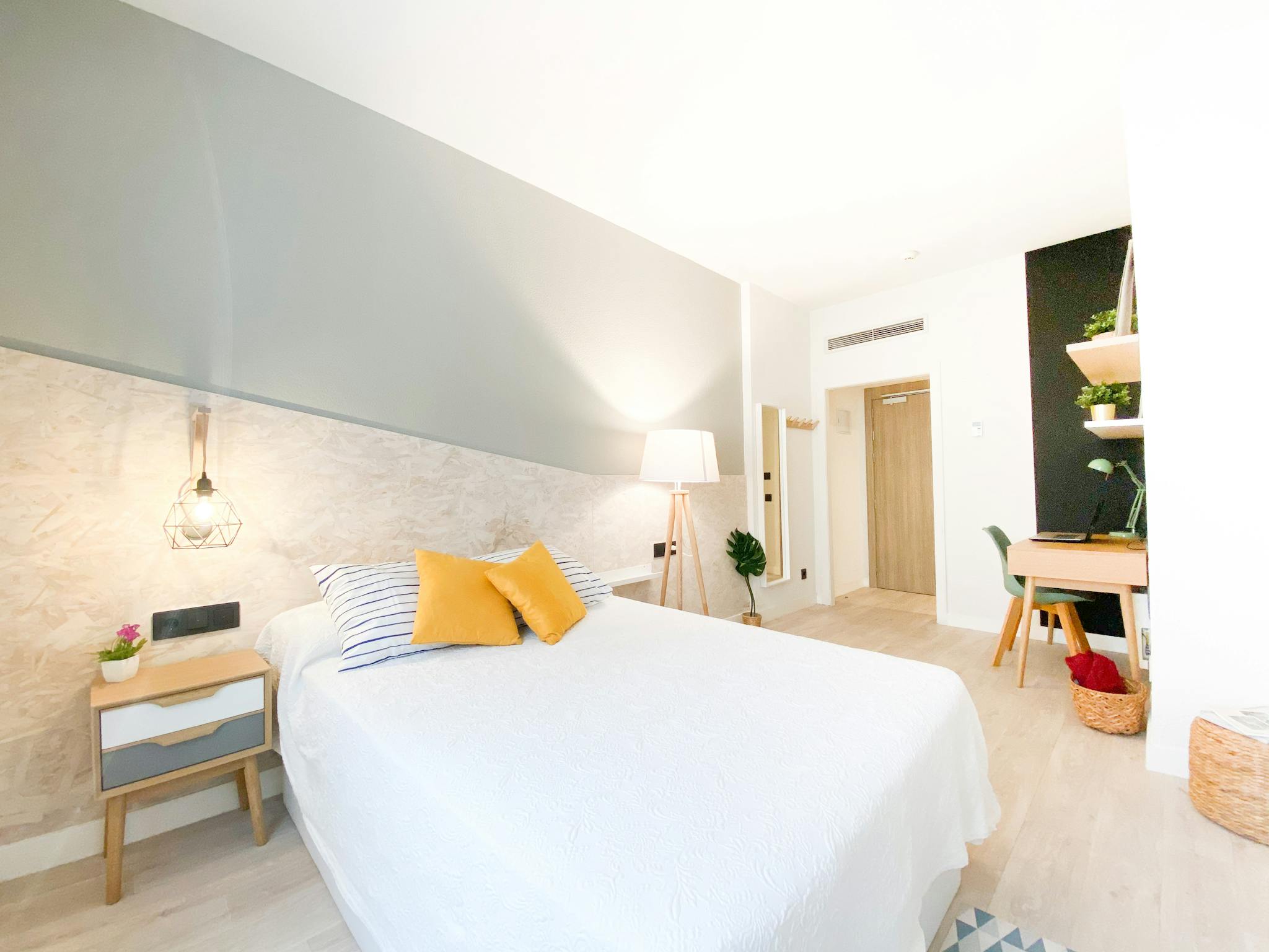 Paseo de Santa María de la Cabeza, Madrid preview