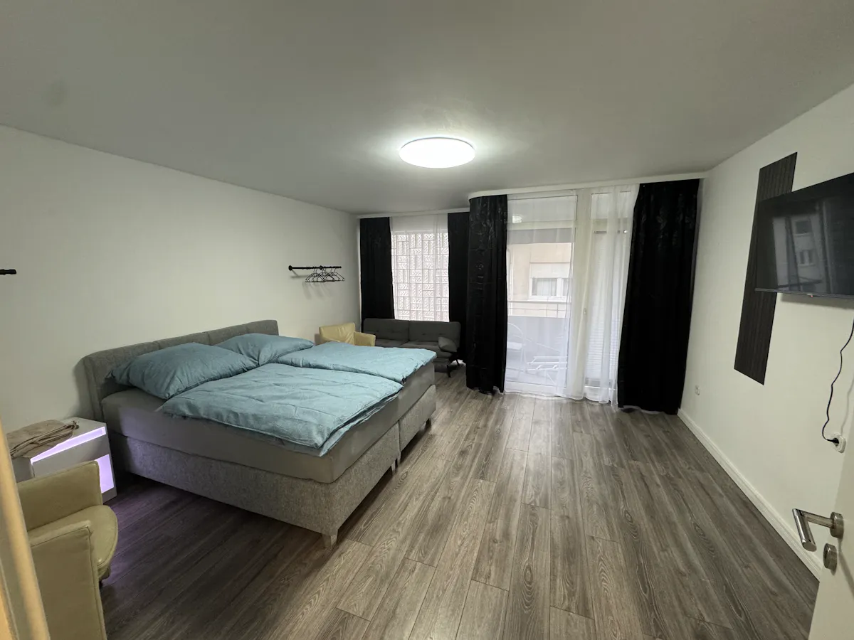 3-Bedroom Apartment in Johannisborn, Dortmund
