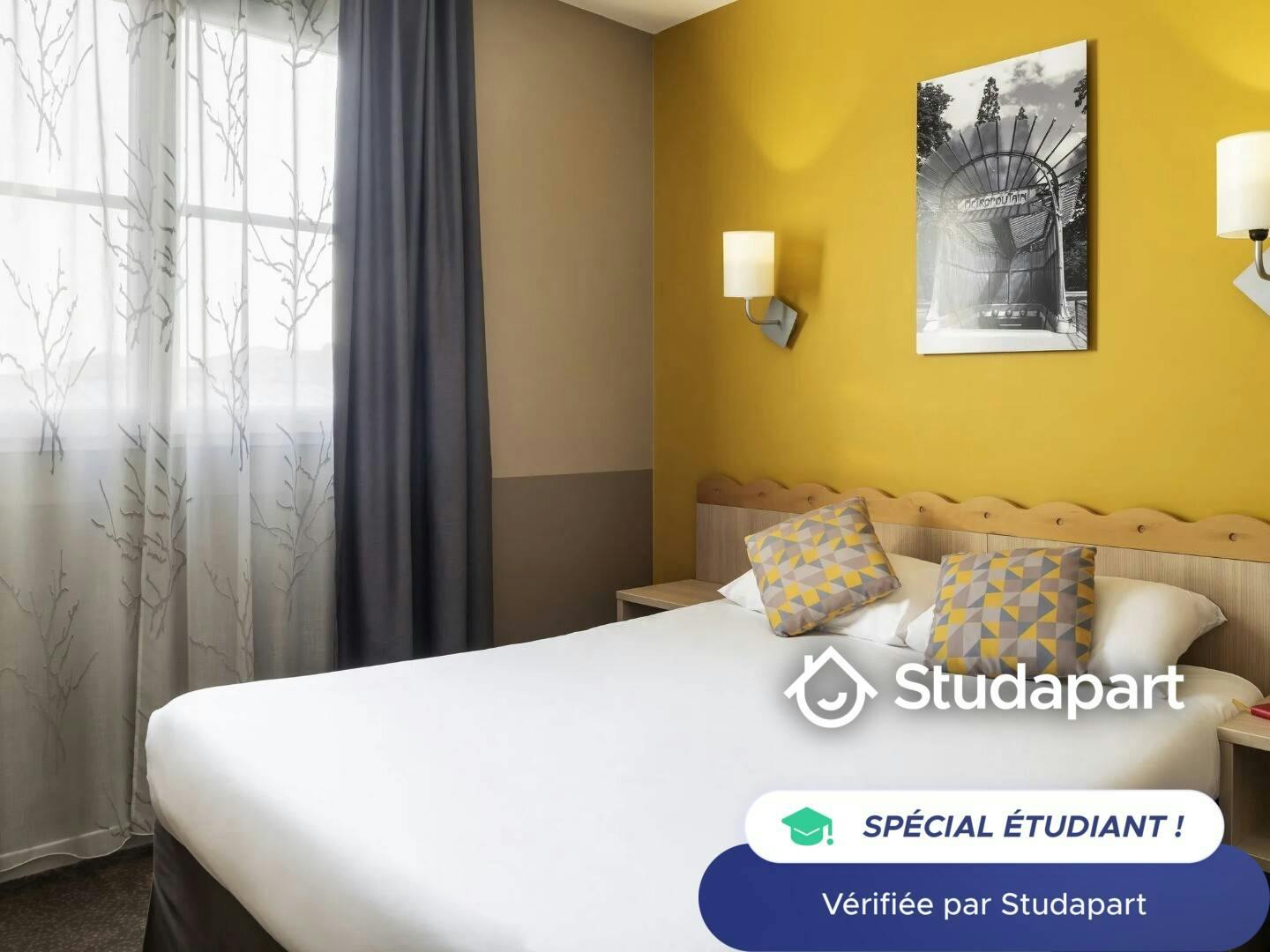 Private room for rent for €1,300 per month in Serris, Cours du Danube