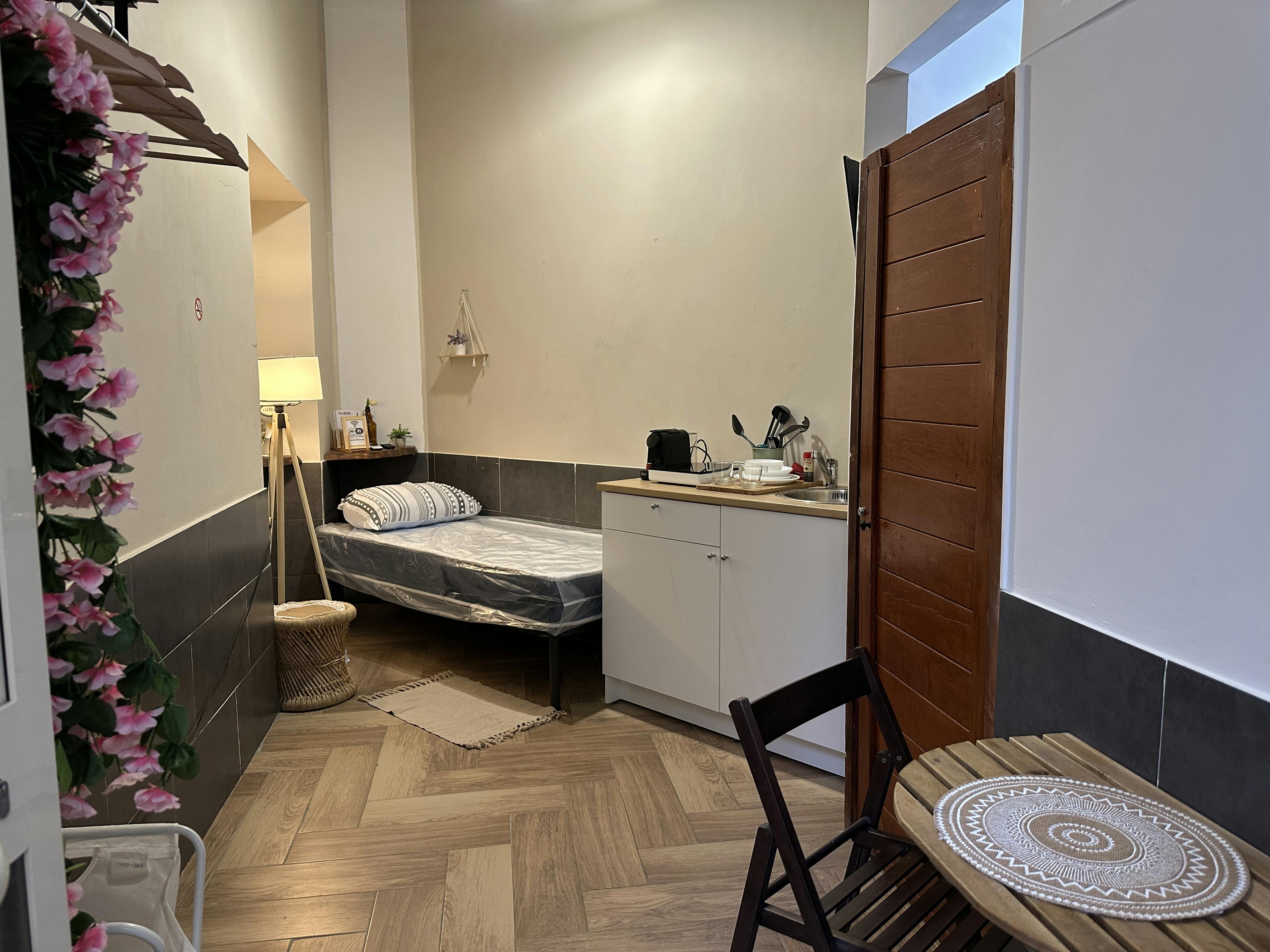 Студия сдается в аренду за 500 € в месяц в Naples, Piazza Principe Umberto