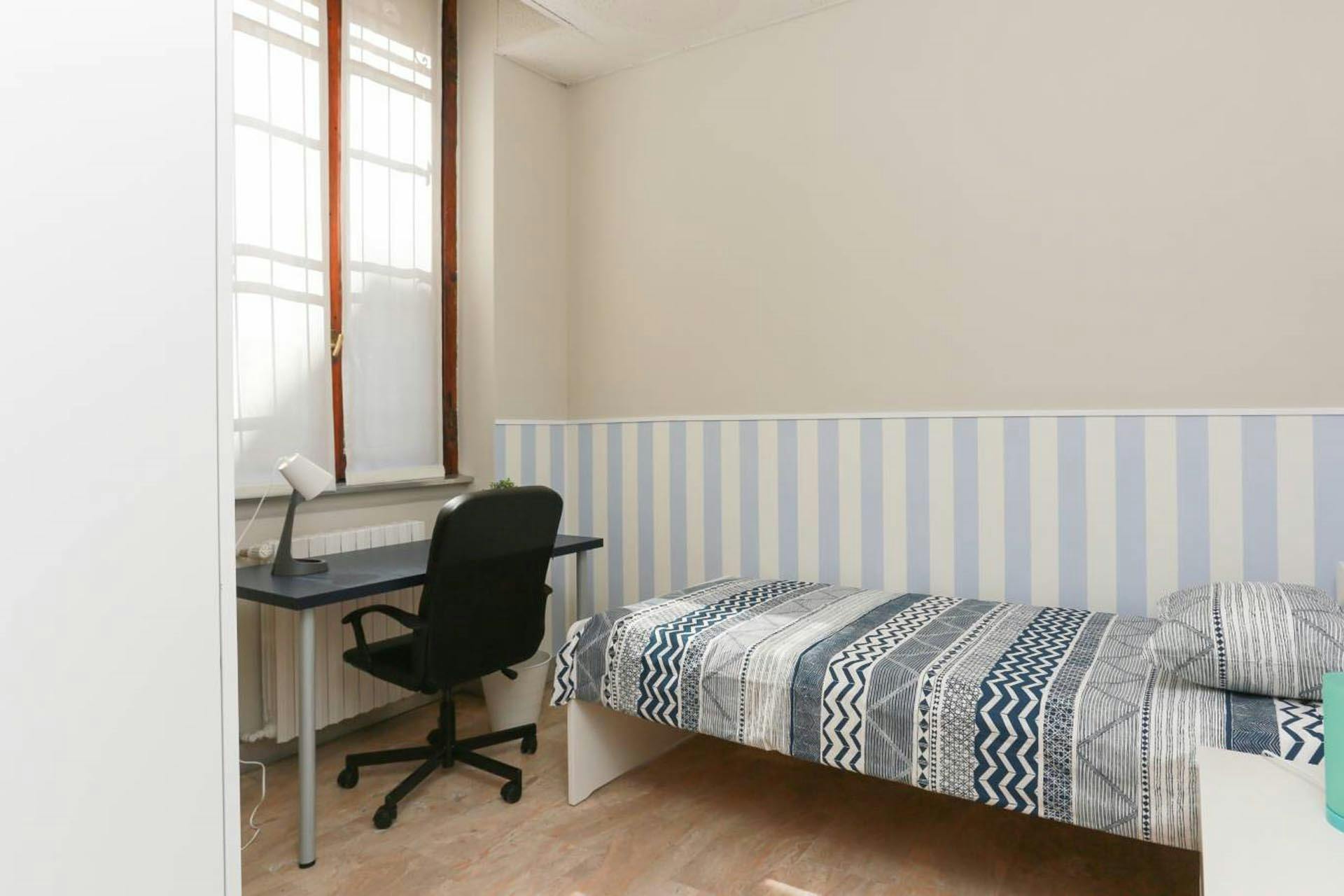 Private room in Via Amilcare Ponchielli, Milan (1613229) room image 1