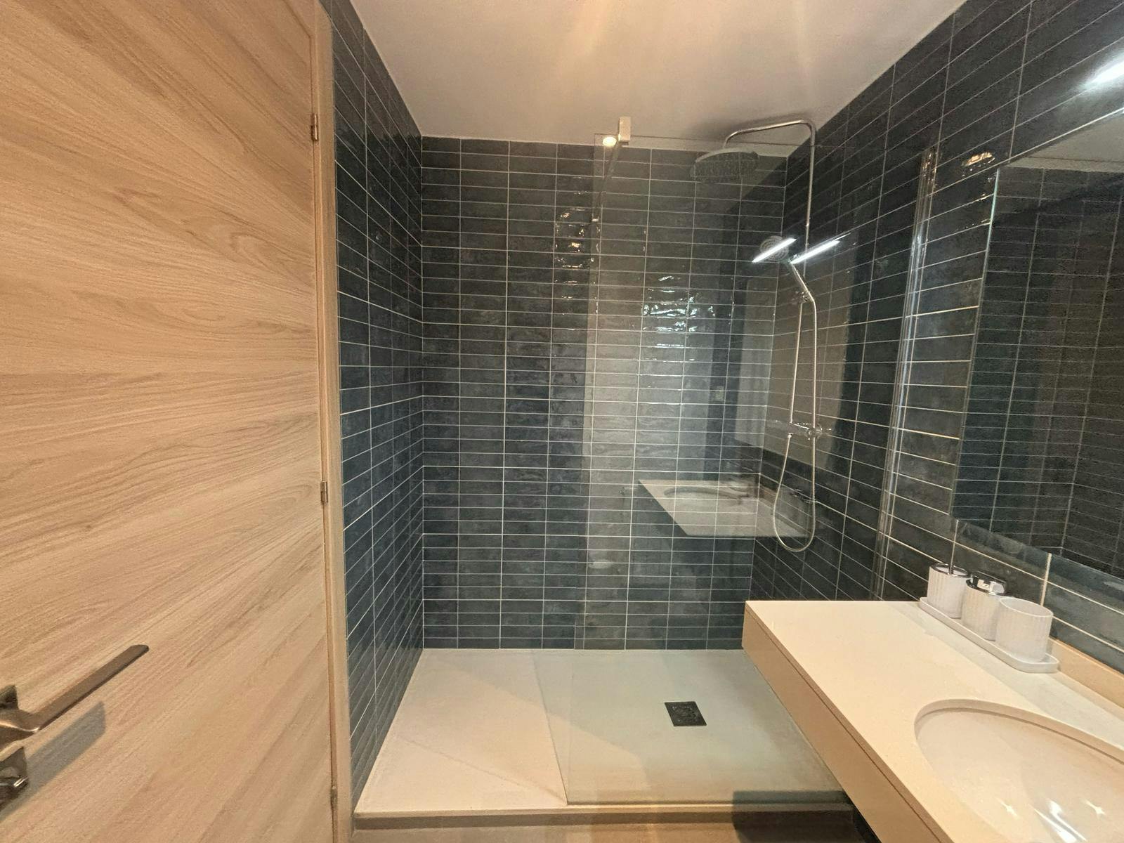 Single room Barcelona, 1 bed, 8m² — photo 6