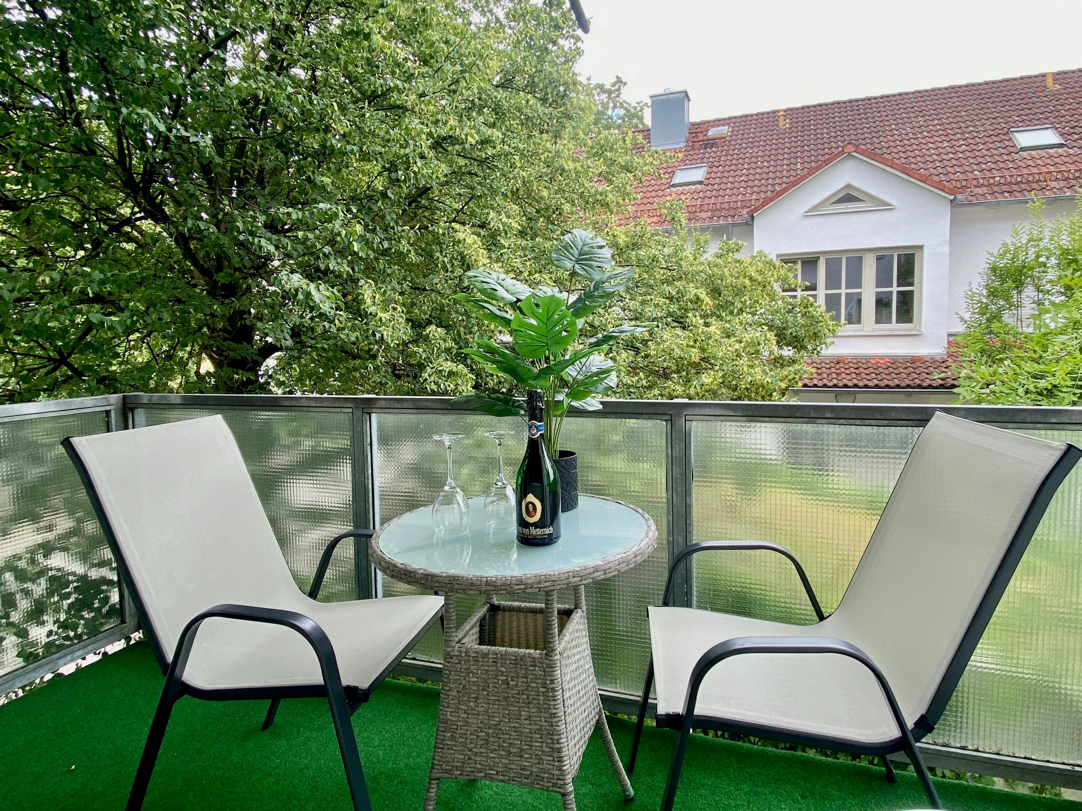 Apartment for rent for €1,650 per month in Landshut, Geschwister-Scholl-Straße