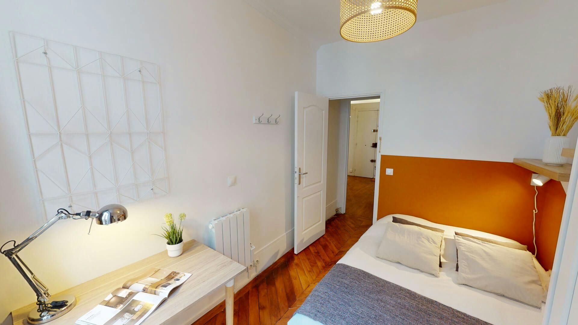 Private room for rent on Rue de Passy, Paris - Vue 3