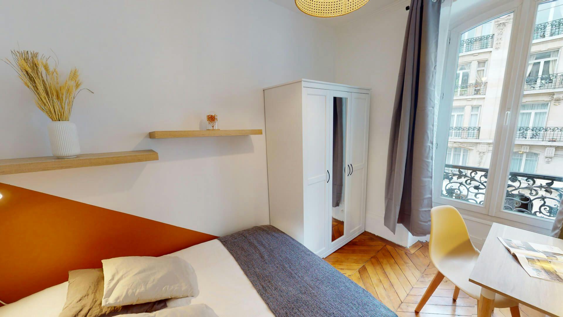 Private room for rent on Rue de Passy, Paris - Vue 4