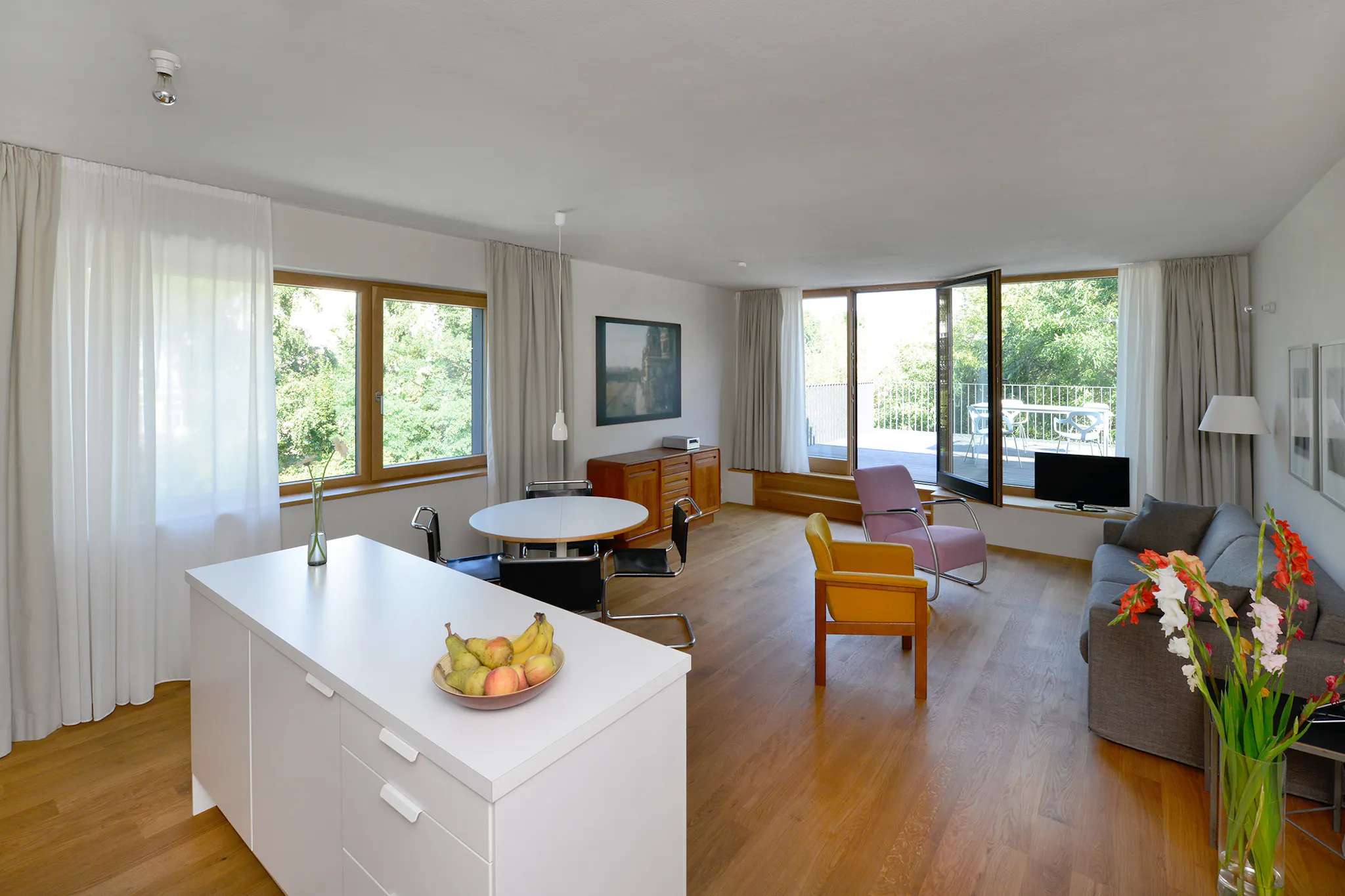 Koppenstraße, Berlin preview