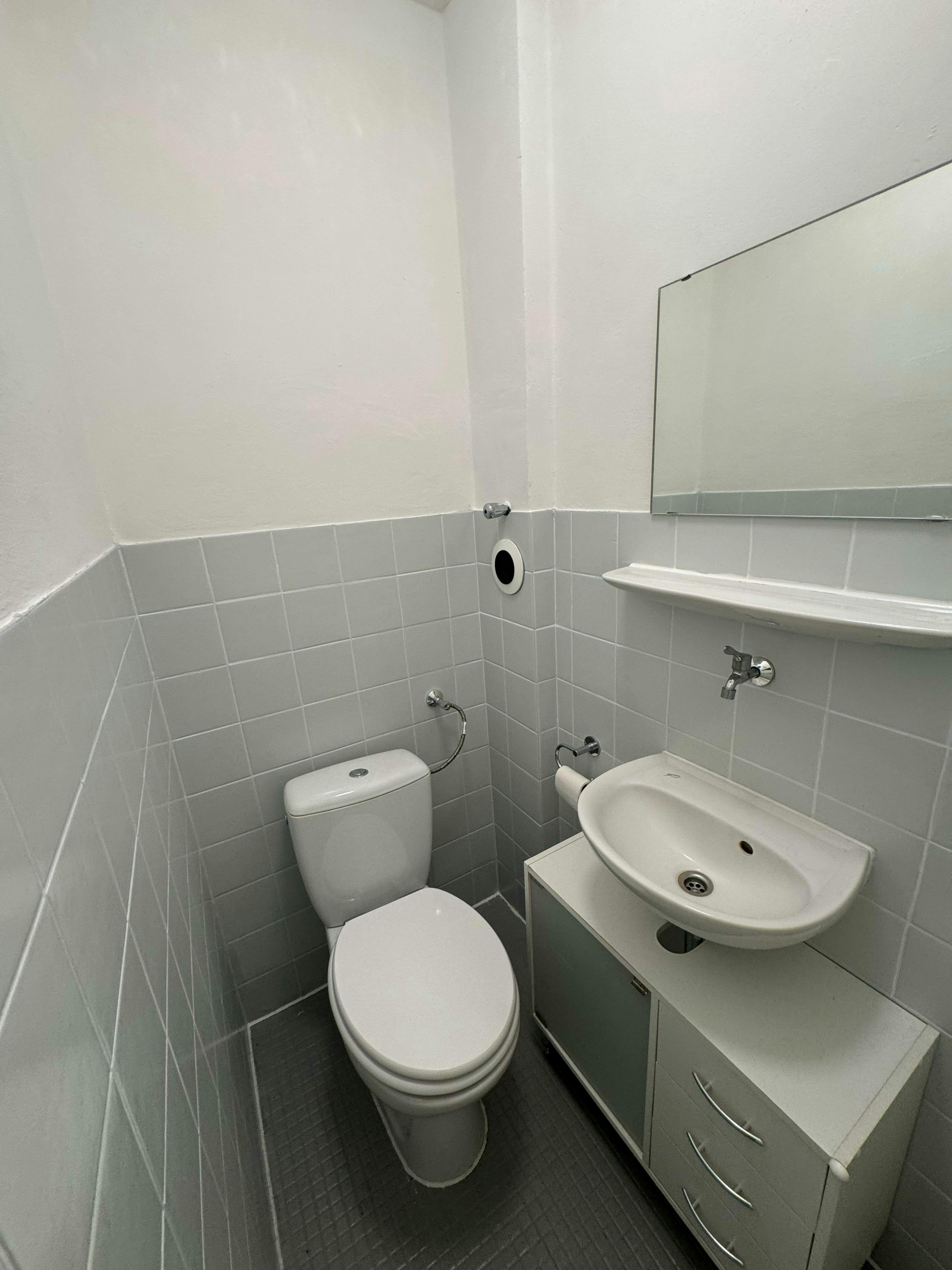 Single room Königsbrunn, 1 bed, 25m² — photo 6