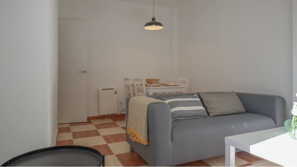 Single room Madrid, 1 bed — photo 1