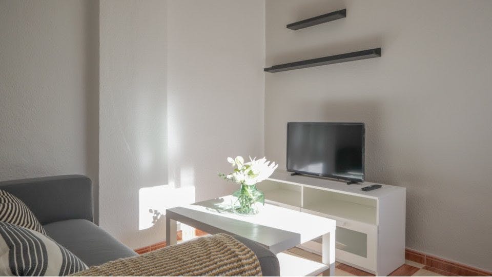 Single room Madrid, 1 bed — photo 10