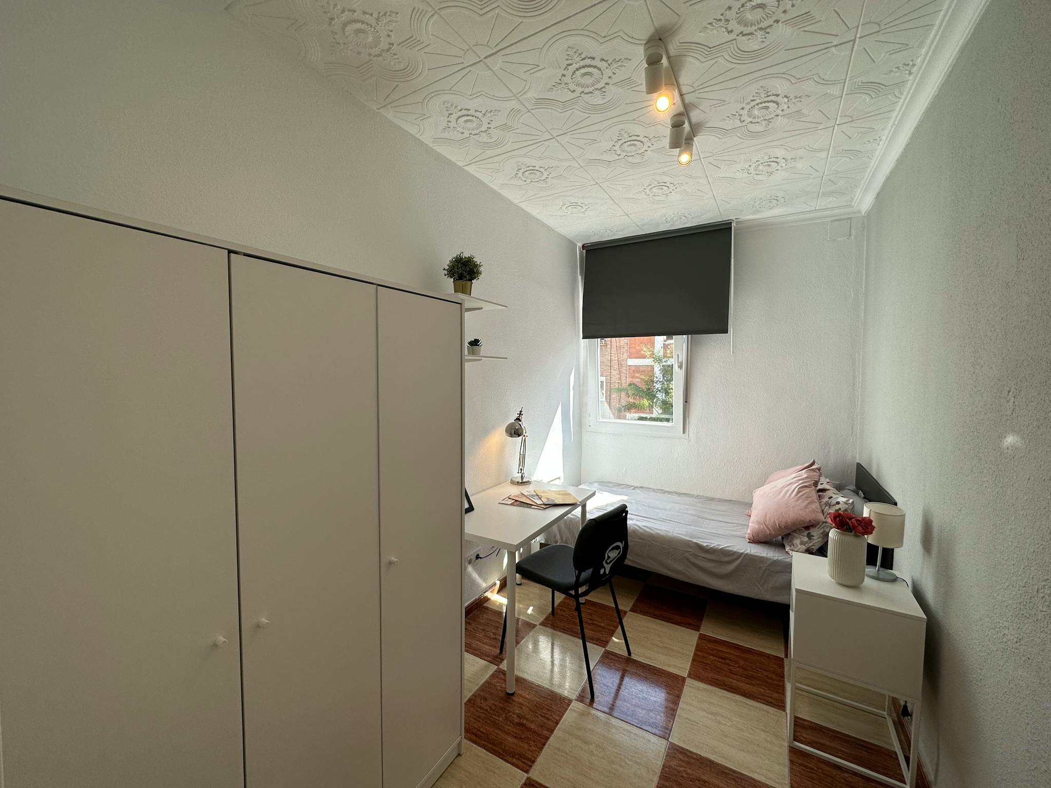 Paseo de Marcelino Camacho, Madrid preview