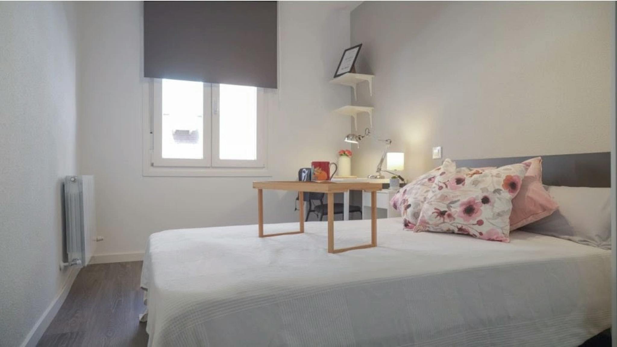 Calle Pico de la Maliciosa, Madrid preview