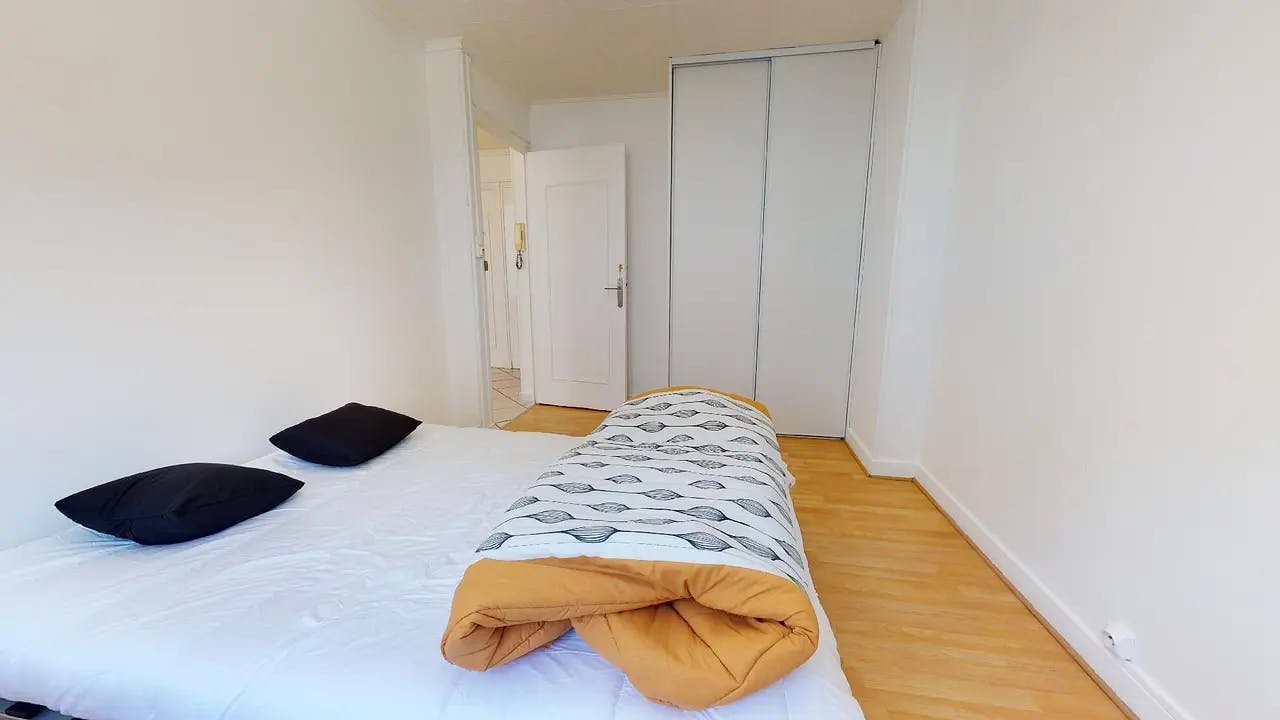 Chambre privée à louer pour 350 €/mois à Grenoble, Rue du Docteur Hermite