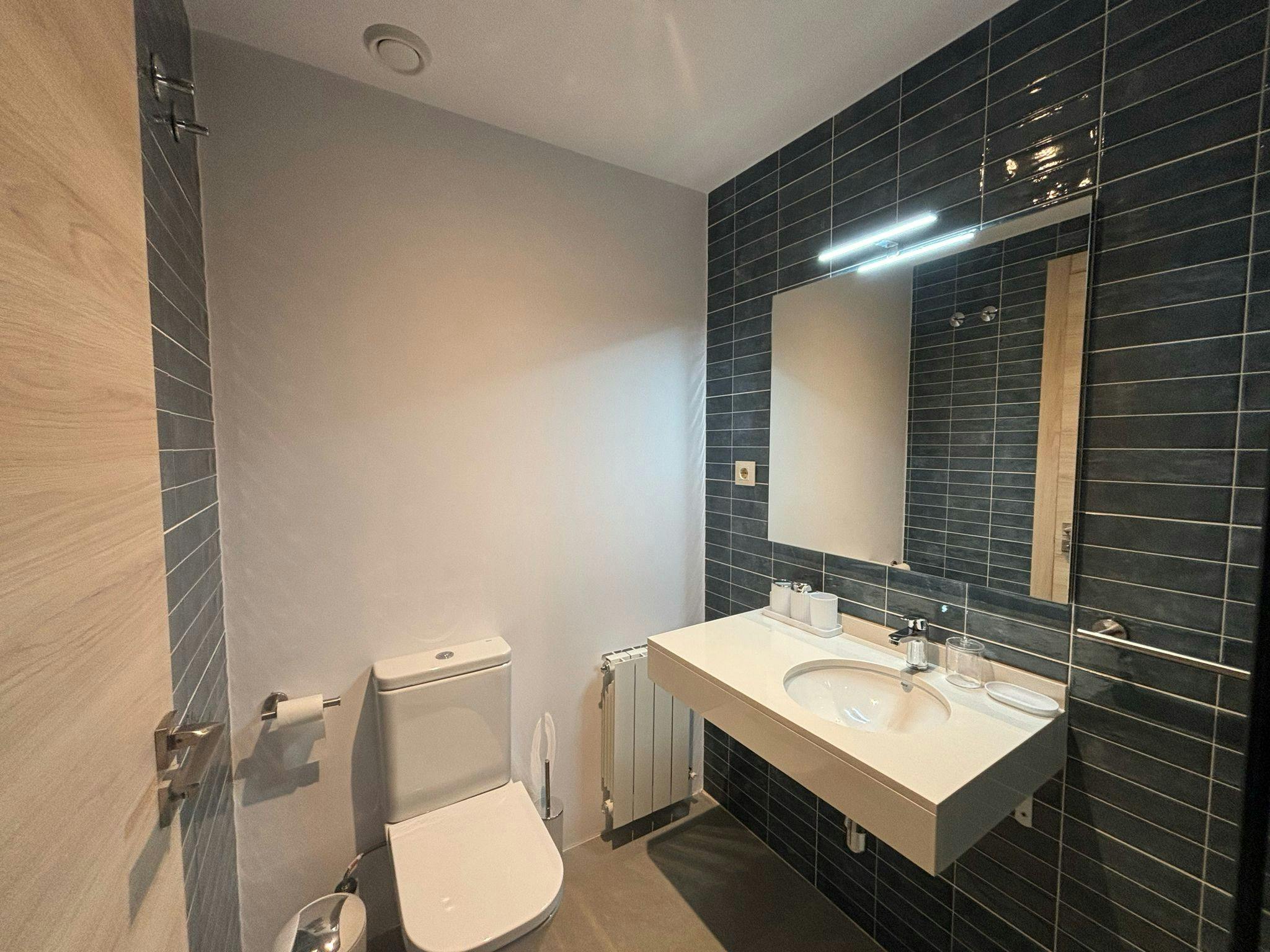 Single room Barcelona, 1 bed, 19m² — photo 1