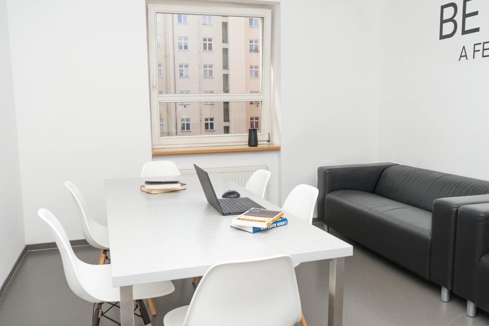Single room Prague, 1 bed, 35m² — photo 1