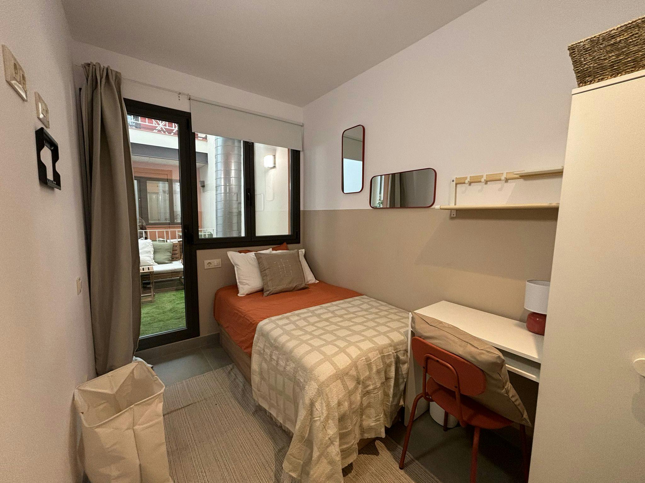 Single room Barcelona, 1 bed, 11m² — photo 9