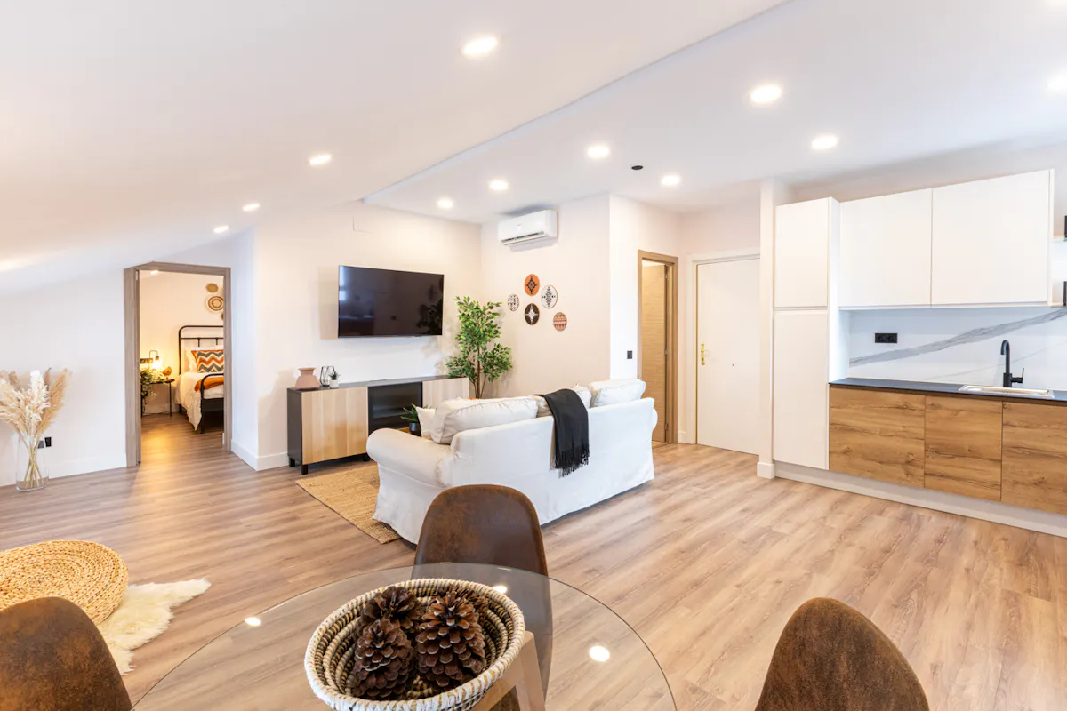 2-Bedroom Building in Calle de López de Hoyos, Madrid (1614323) ROOM