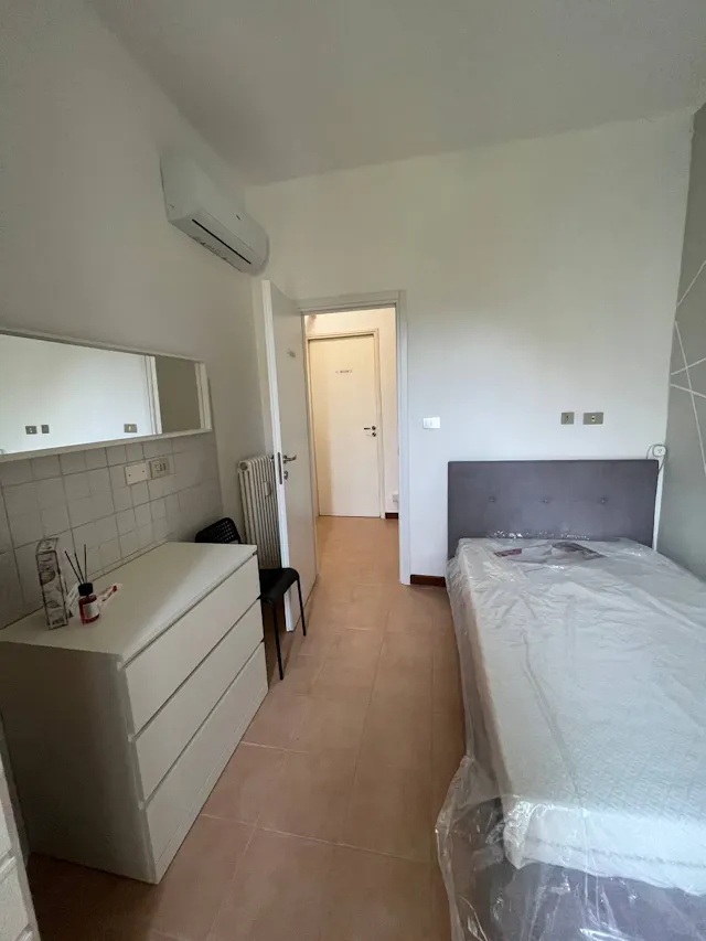Private room in Via Carlo Capelli, Turin (1614364) room image 1