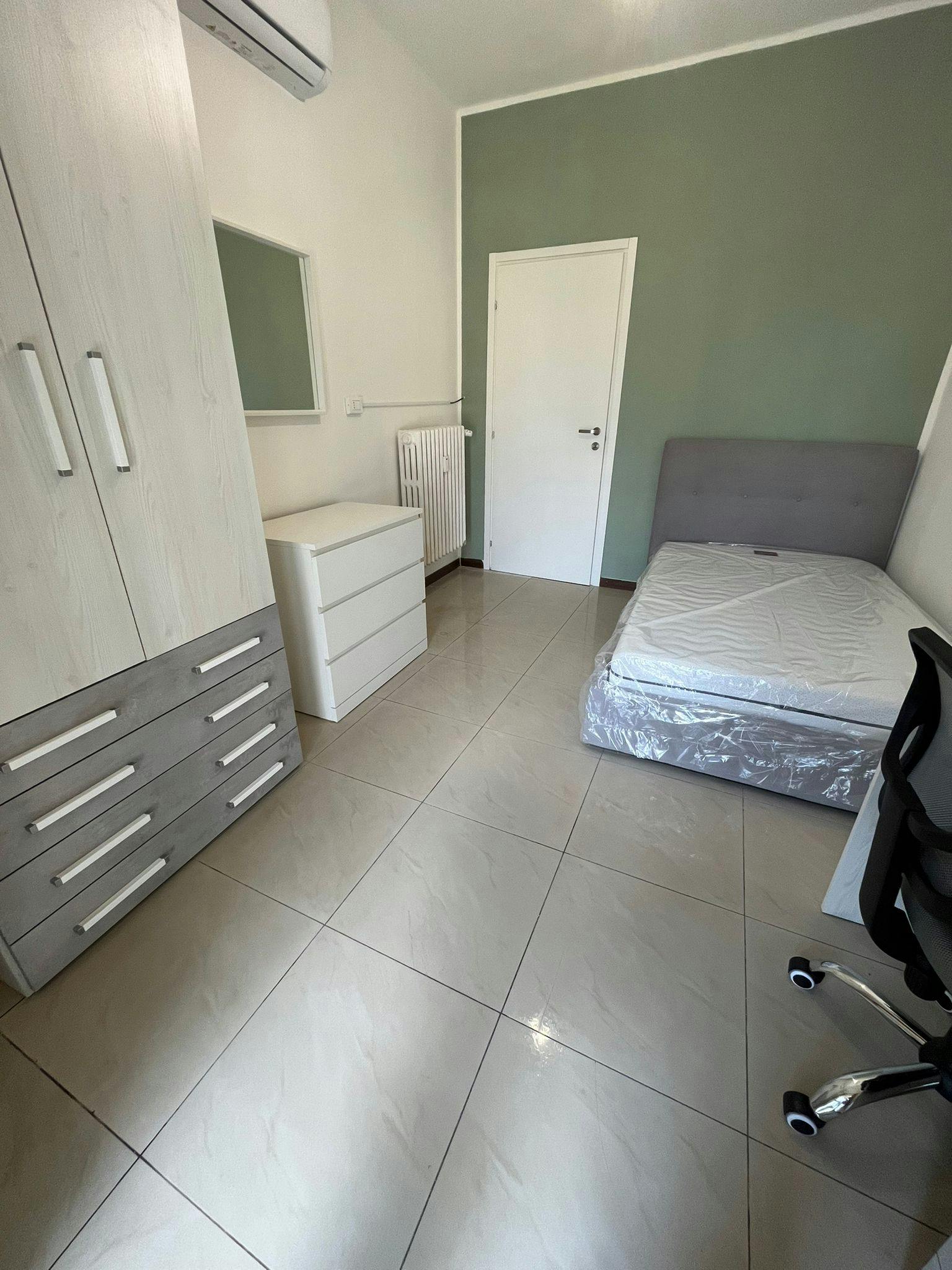Private room for rent for €550 per month in Turin, Via Carlo Capelli