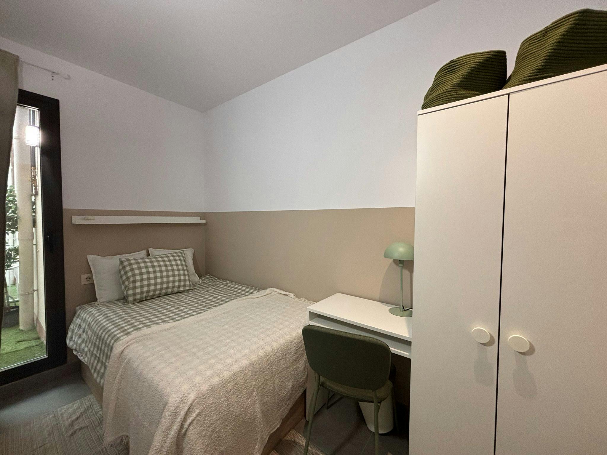 Single room Barcelona, 1 bed, 11m² — photo 8