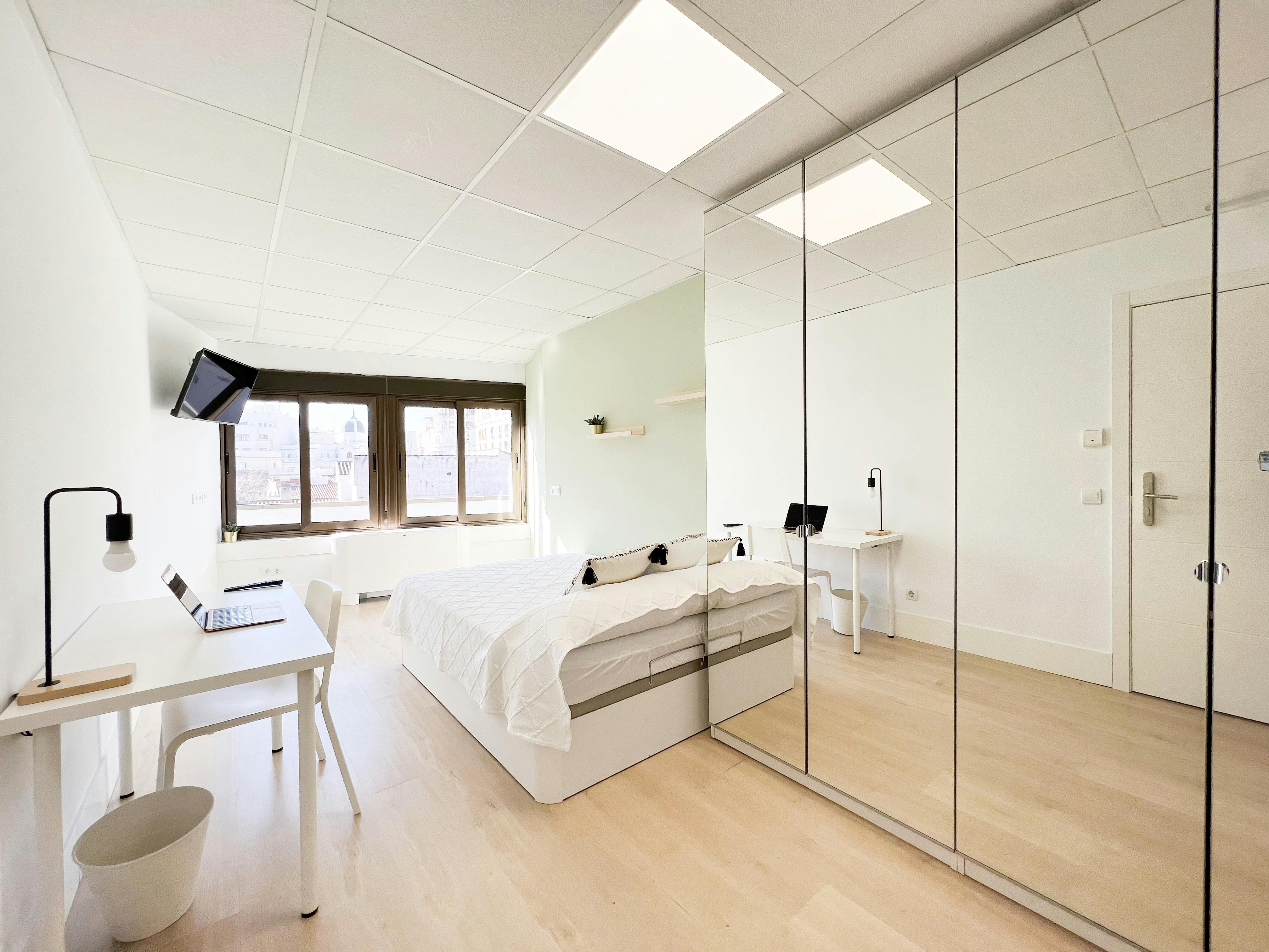 Calle de San Bernardo, Madrid Madrid