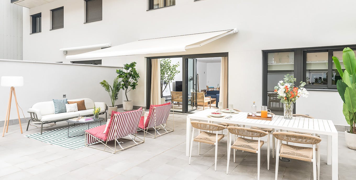 Apartment for rent for €5,478 per month in Barcelona, Carrer de Maignon