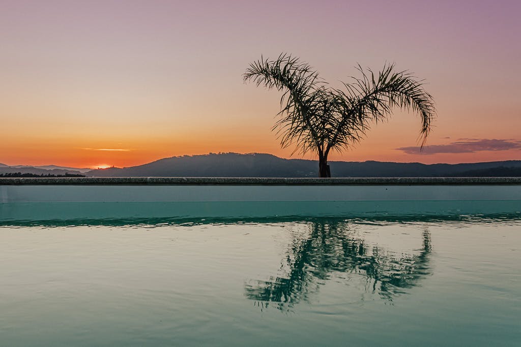 Casa en alquiler por 2550 € al mes en Burgo, Cantinho da Quinta da Cavadinha