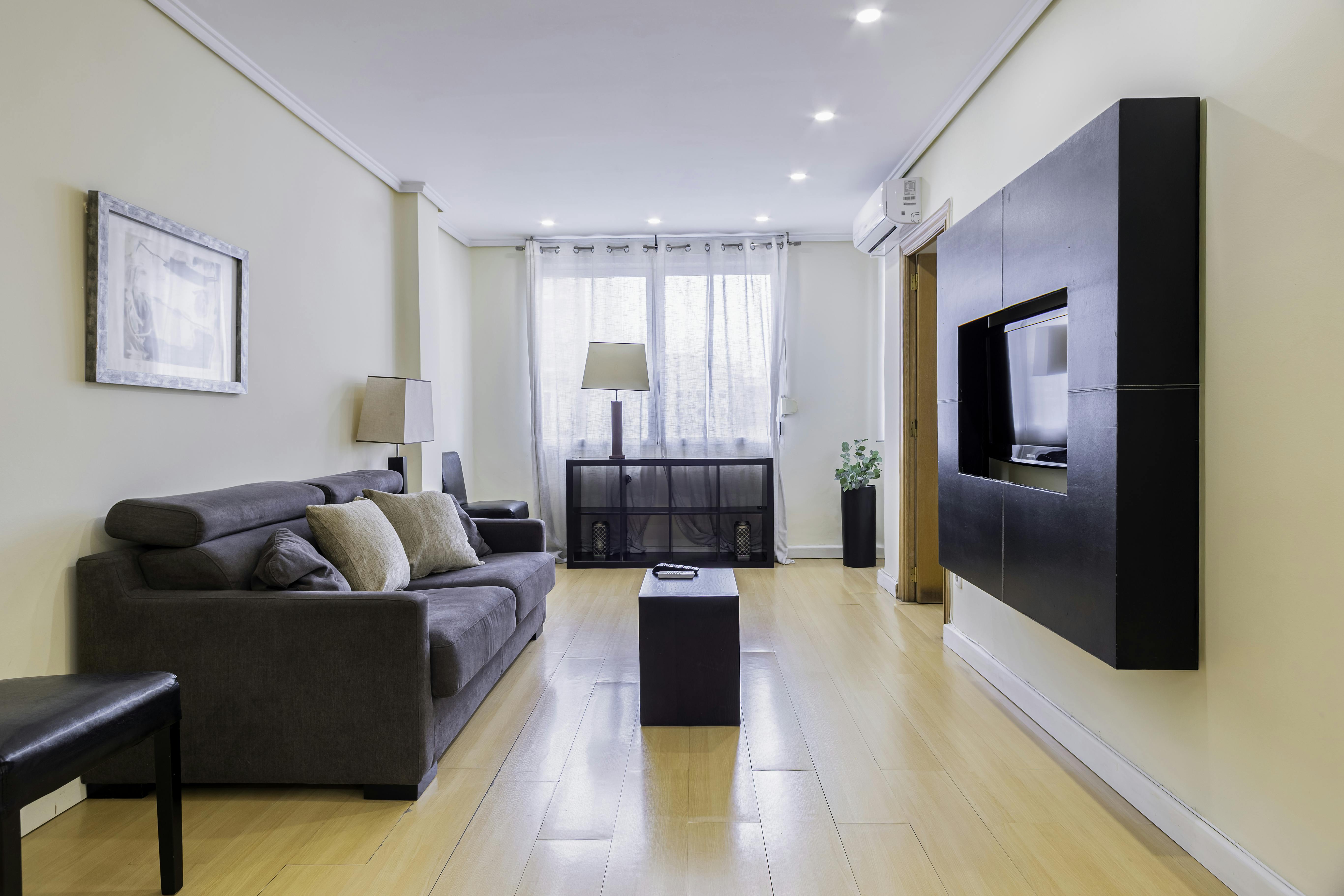 Avinguda de Peris i Valero, Valencia Valencia